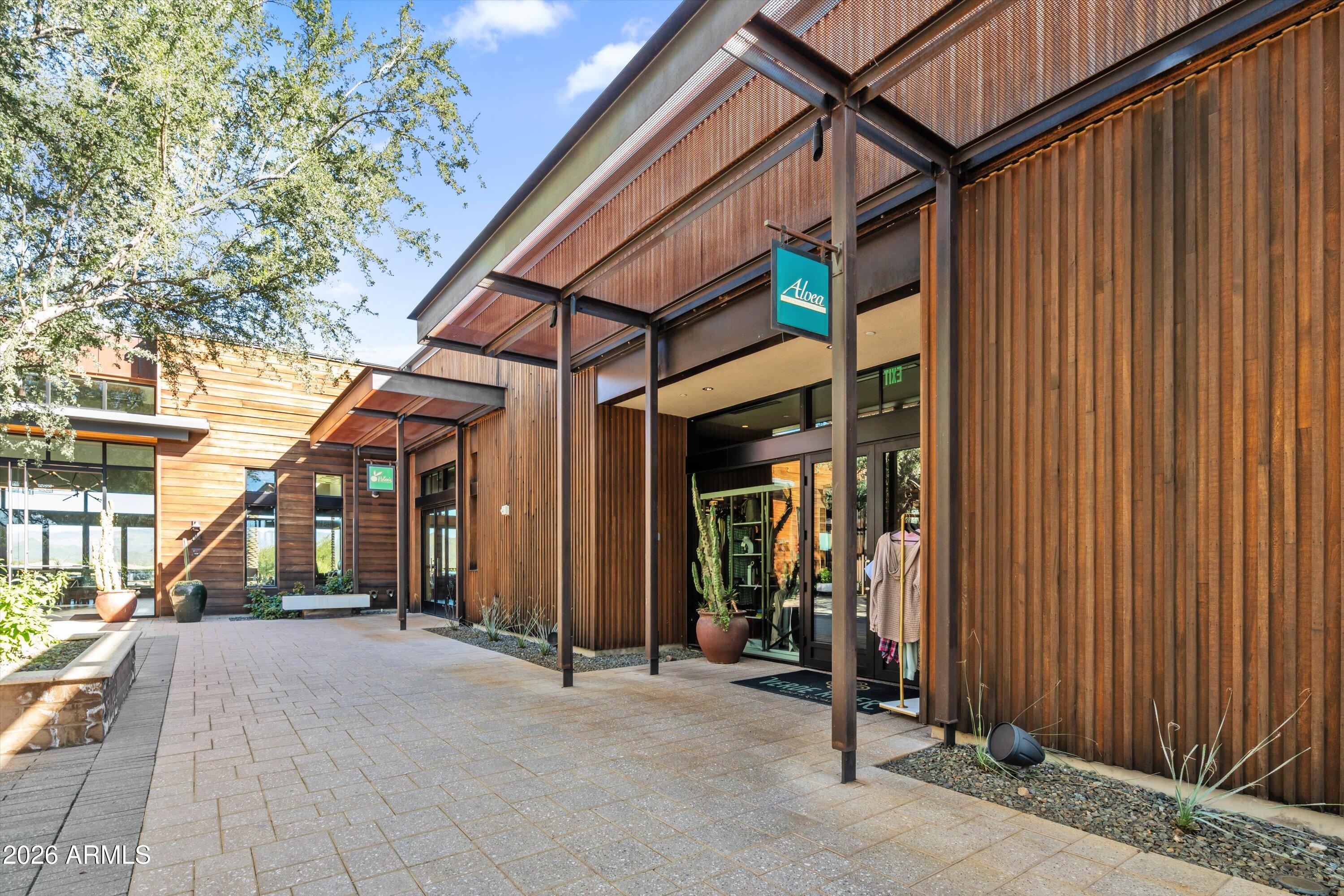 Rio Verde, Arizona, 85263, United States, 3 Bedrooms Bedrooms, ,4 BathroomsBathrooms,Residential,Active,2008716