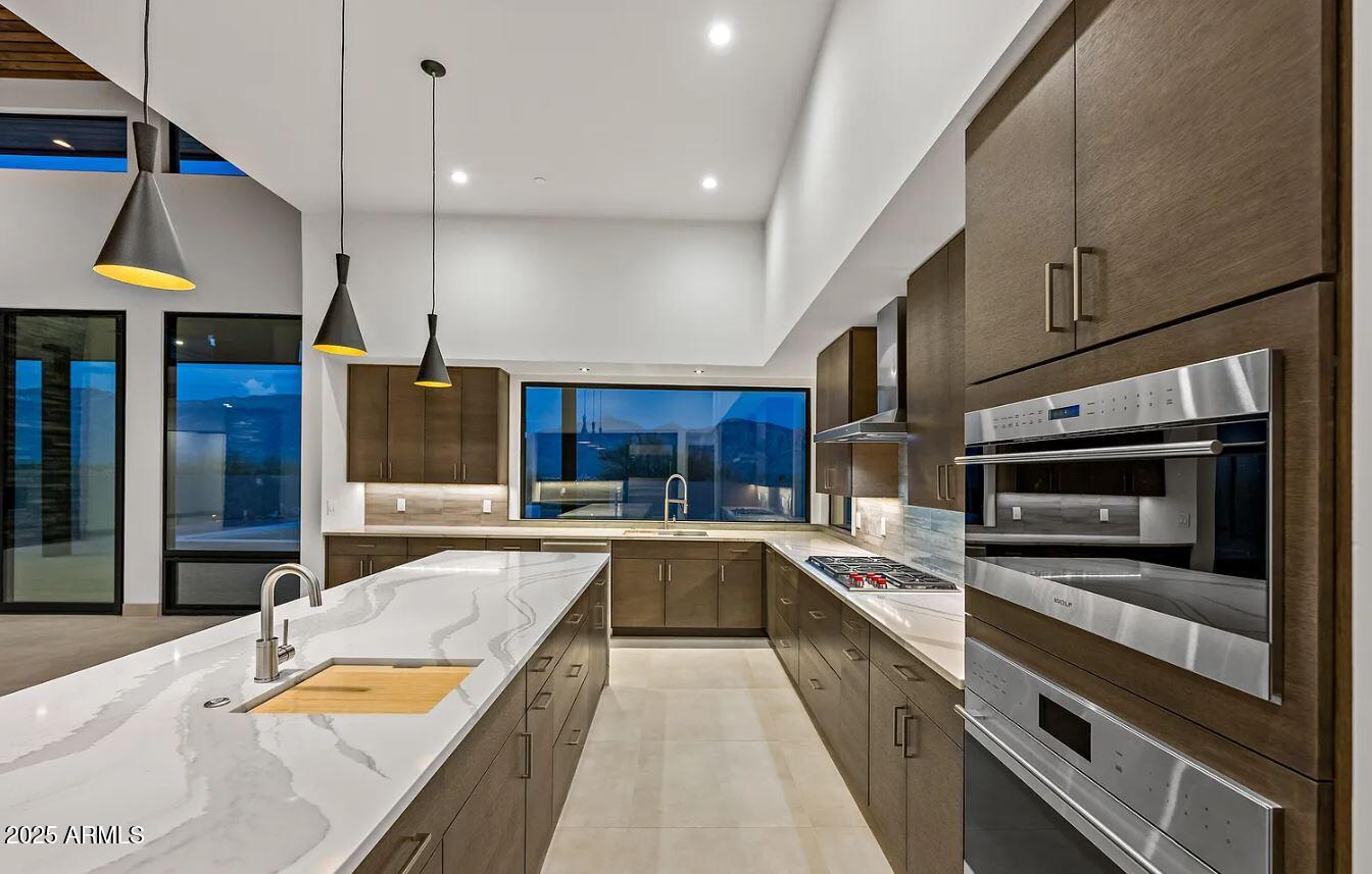 Carefree, Arizona, 85377, United States, 4 Bedrooms Bedrooms, ,5 BathroomsBathrooms,Residential,Active,1944110