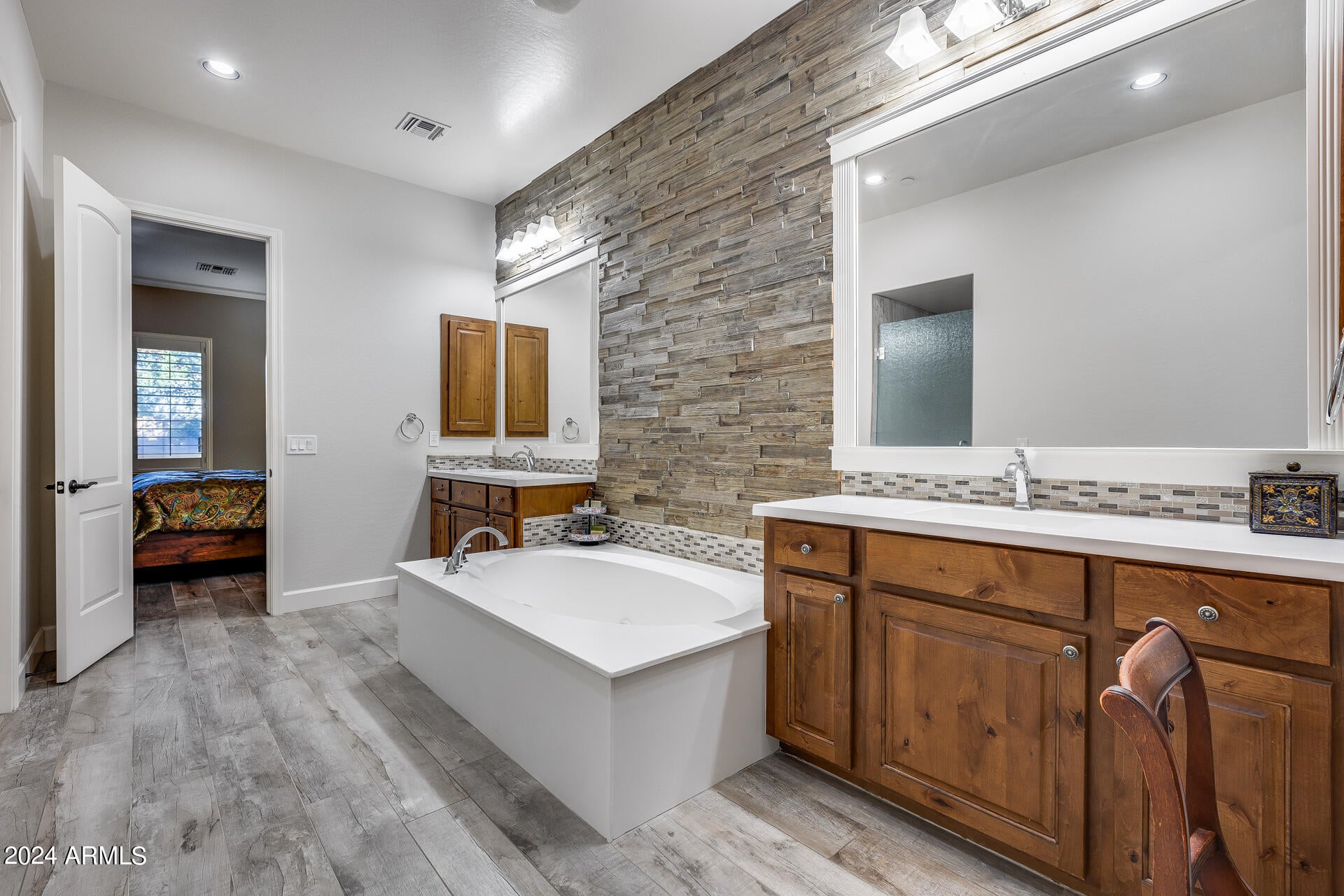 Peoria, Arizona, 85383, United States, 4 Bedrooms Bedrooms, ,4 BathroomsBathrooms,Residential,Active,2012939