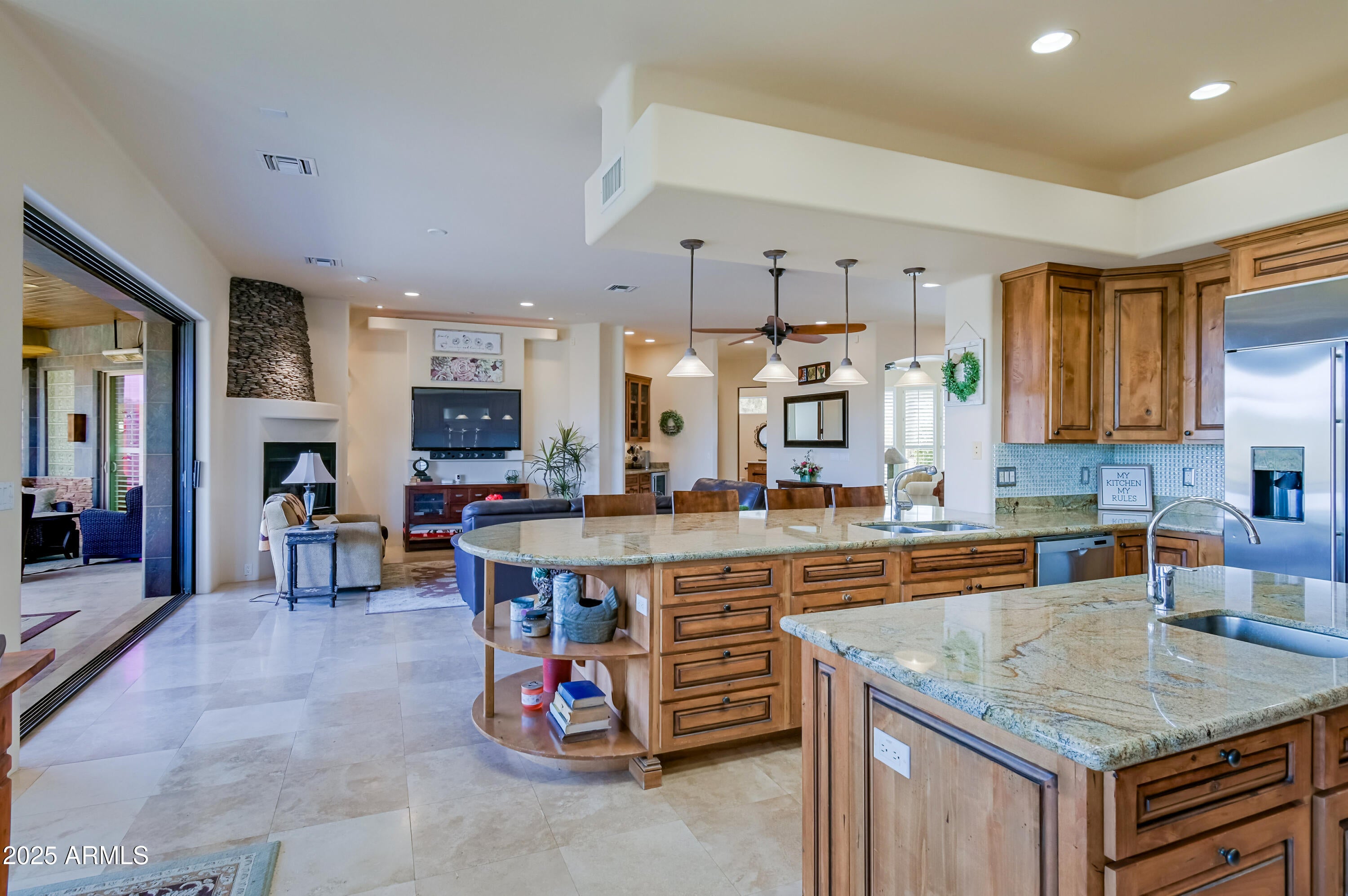 Carefree, Arizona, 85377, United States, 6 Bedrooms Bedrooms, ,7 BathroomsBathrooms,Residential,Active,1735009