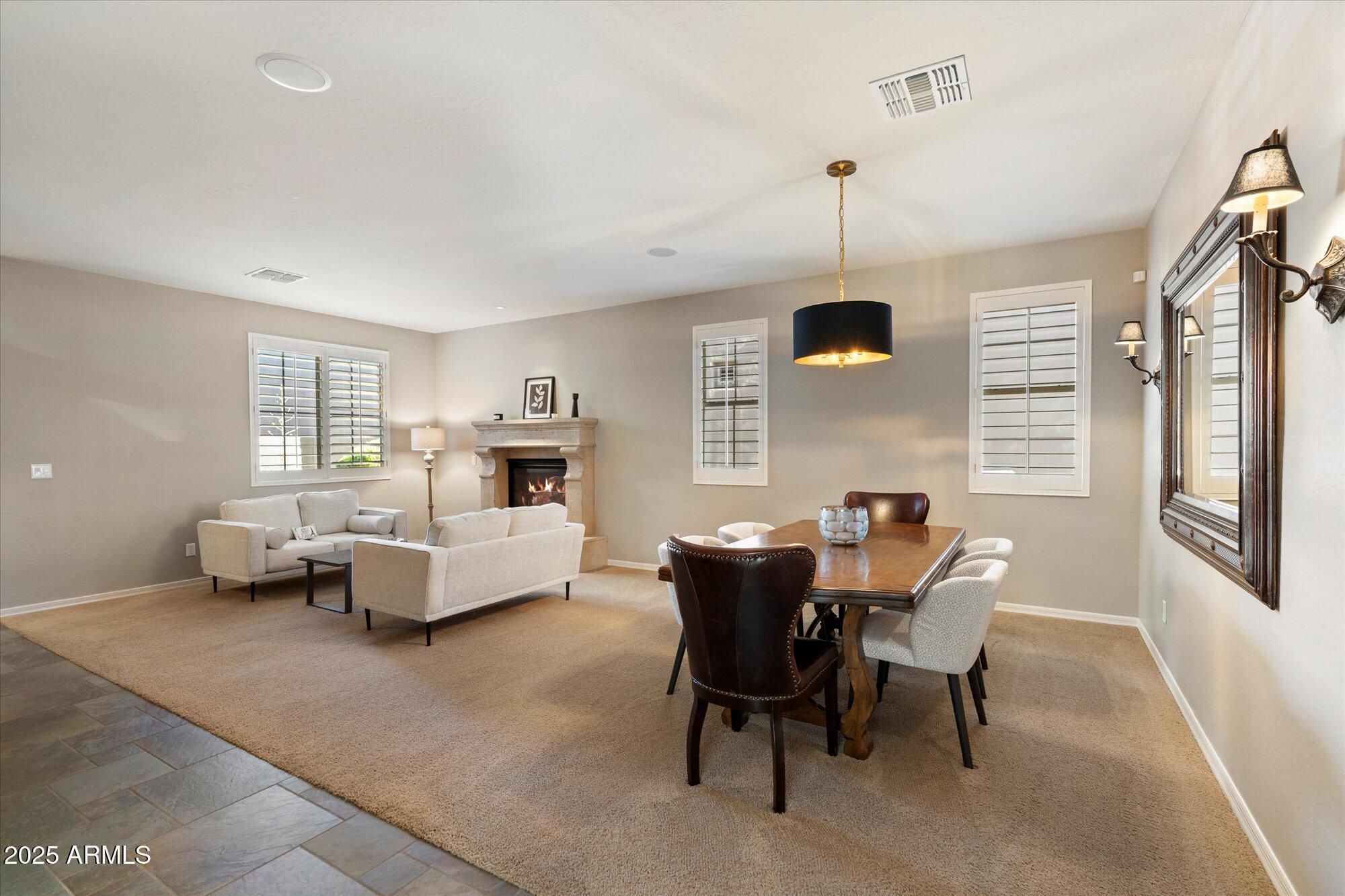 Phoenix, Arizona, 85050, United States, 4 Bedrooms Bedrooms, ,4 BathroomsBathrooms,Residential,Active,1999268