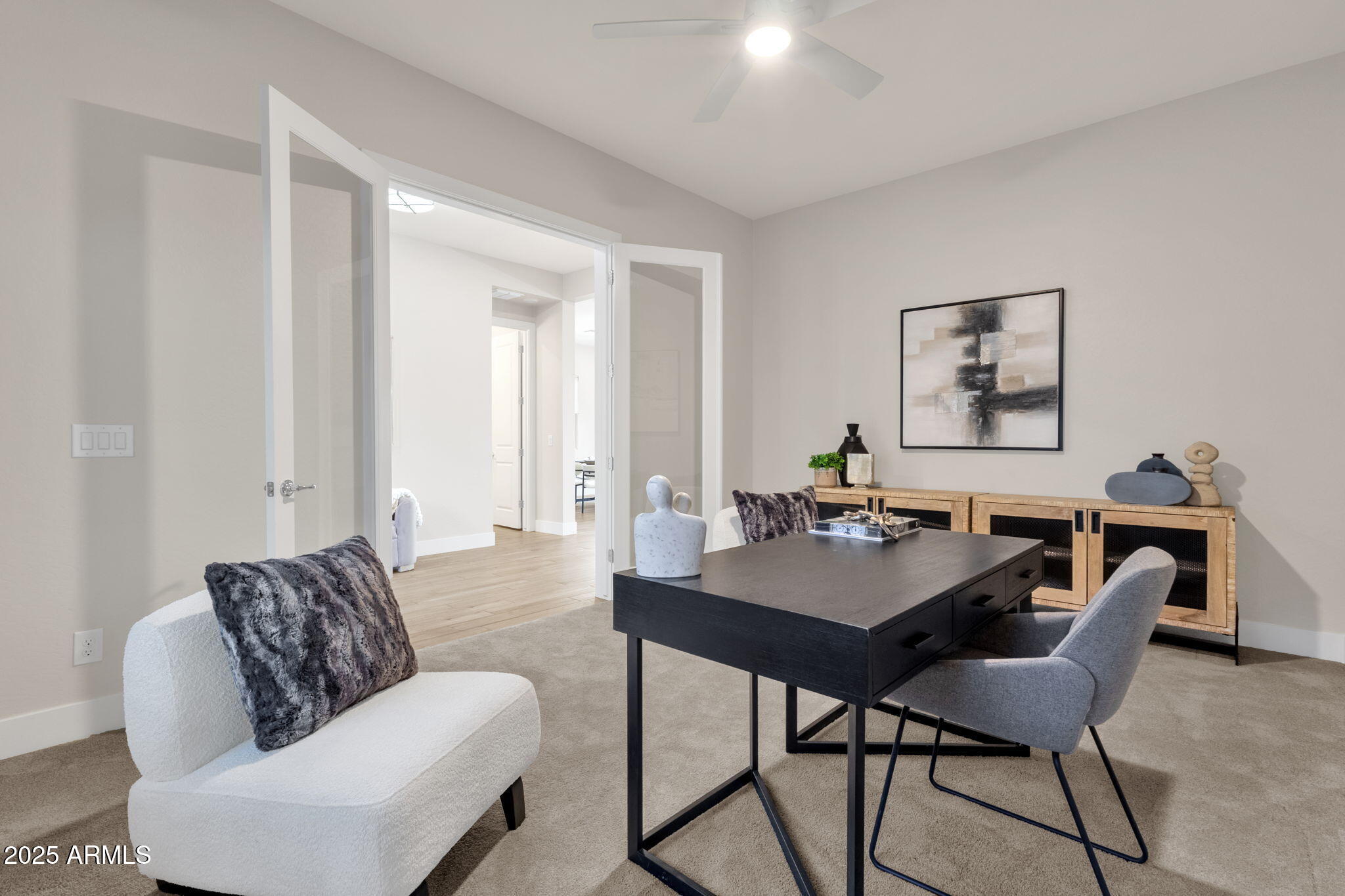 Gilbert, Arizona, 85298, United States, 5 Bedrooms Bedrooms, ,4 BathroomsBathrooms,Residential,Pending,1998605