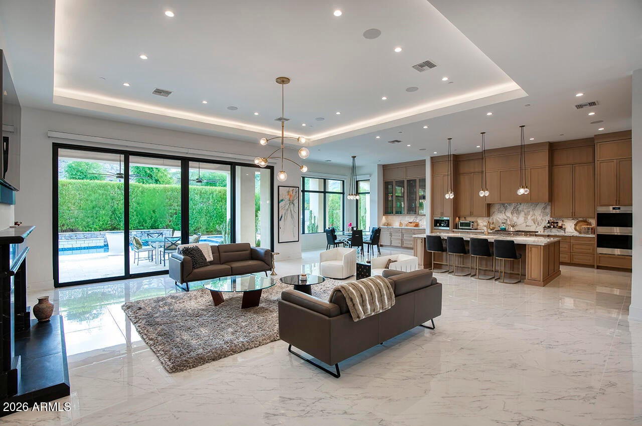 Scottsdale, Arizona, 85255, United States, 3 Bedrooms Bedrooms, ,4 BathroomsBathrooms,Residential,Active,2011209