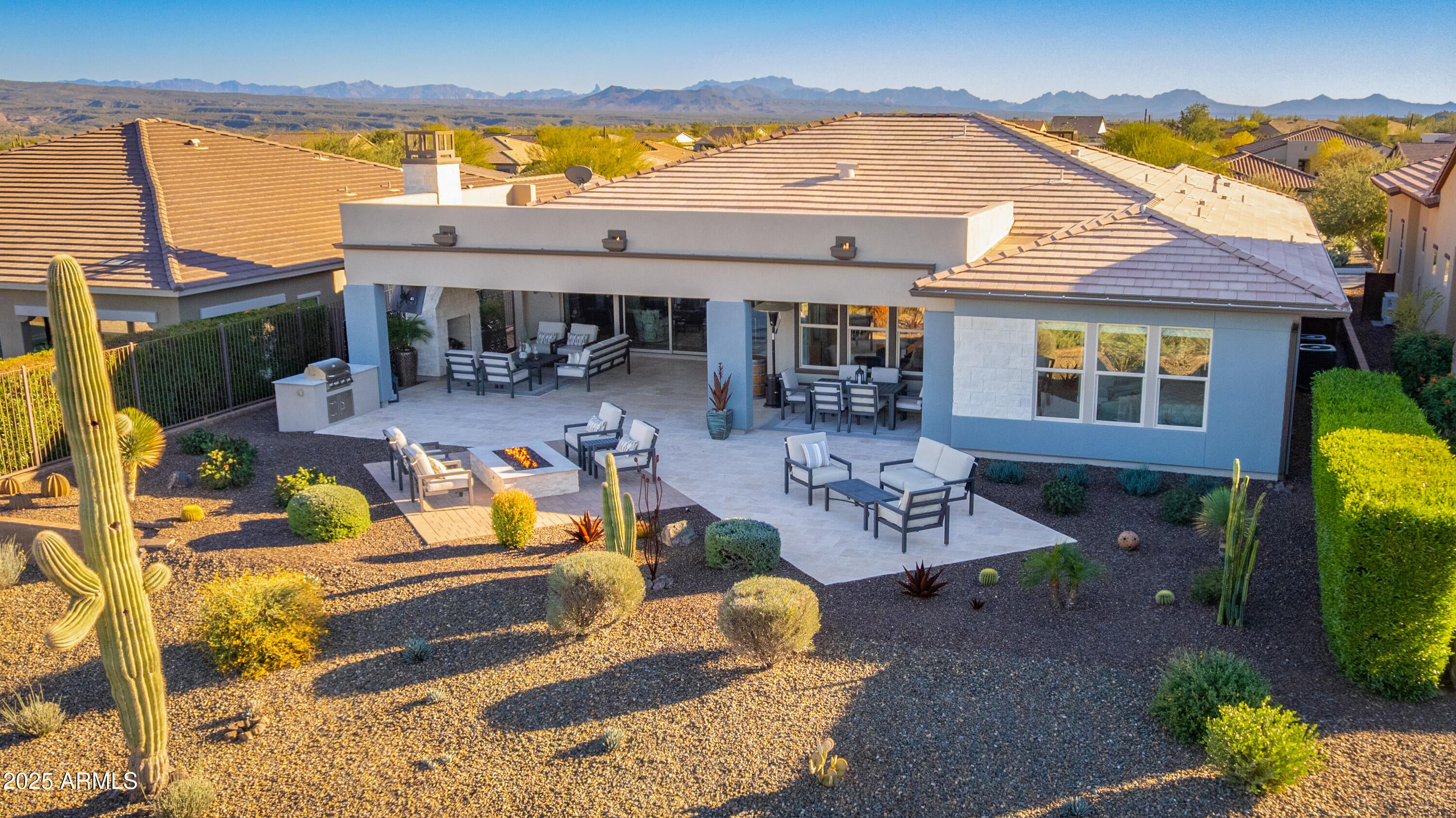 Rio Verde, Arizona, 85263, United States, 3 Bedrooms Bedrooms, ,4 BathroomsBathrooms,Residential,Contingent,2008339