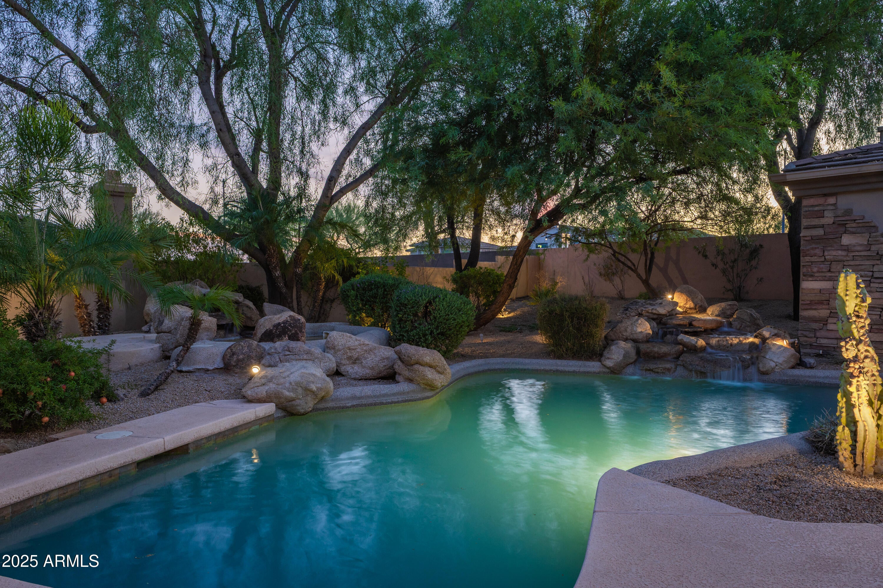 Scottsdale, Arizona, 85260, United States, 5 Bedrooms Bedrooms, ,5 BathroomsBathrooms,Residential,Active,1941373