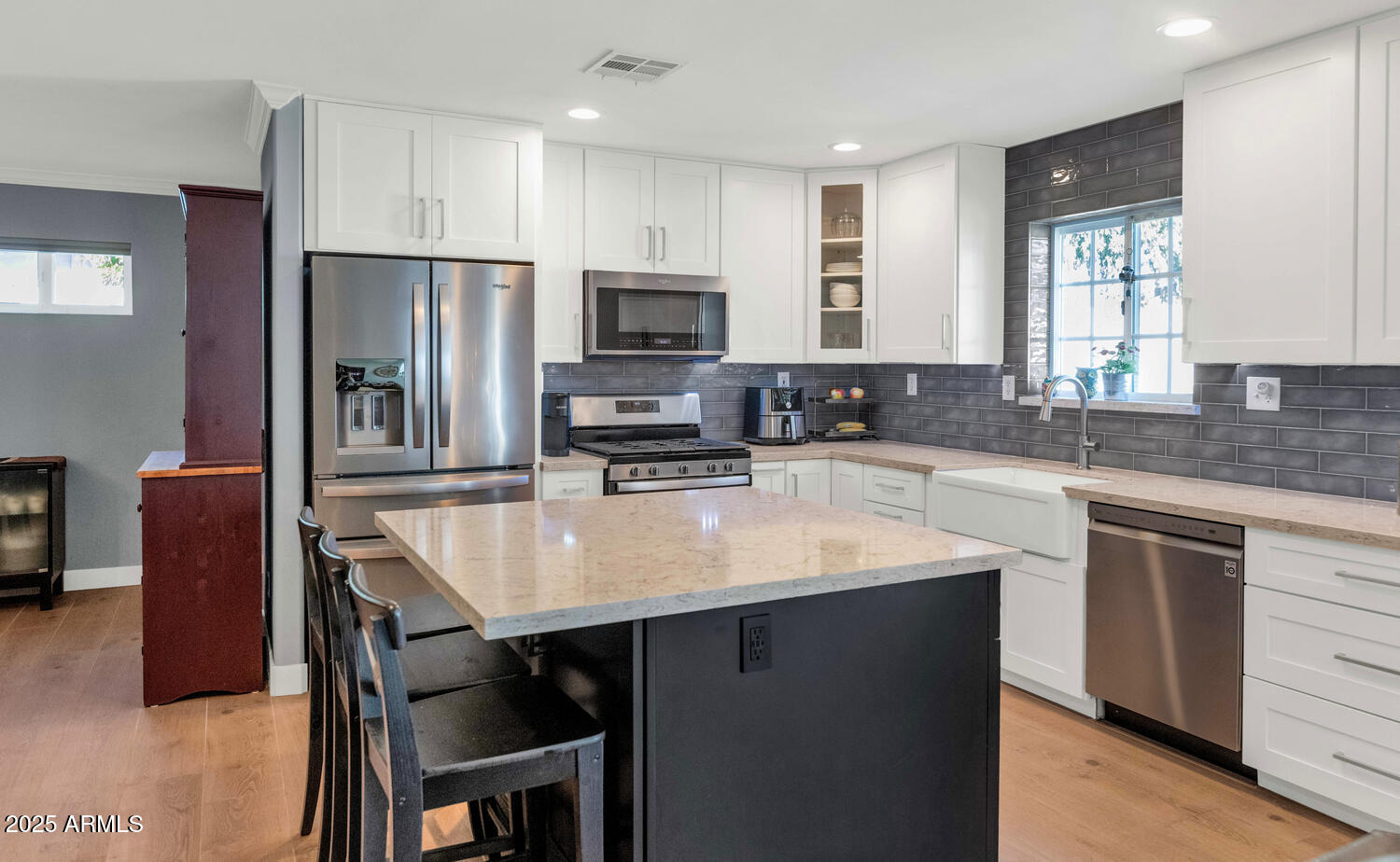 Phoenix, Arizona, 85018, United States, 4 Bedrooms Bedrooms, ,3 BathroomsBathrooms,Residential,Active,1990035