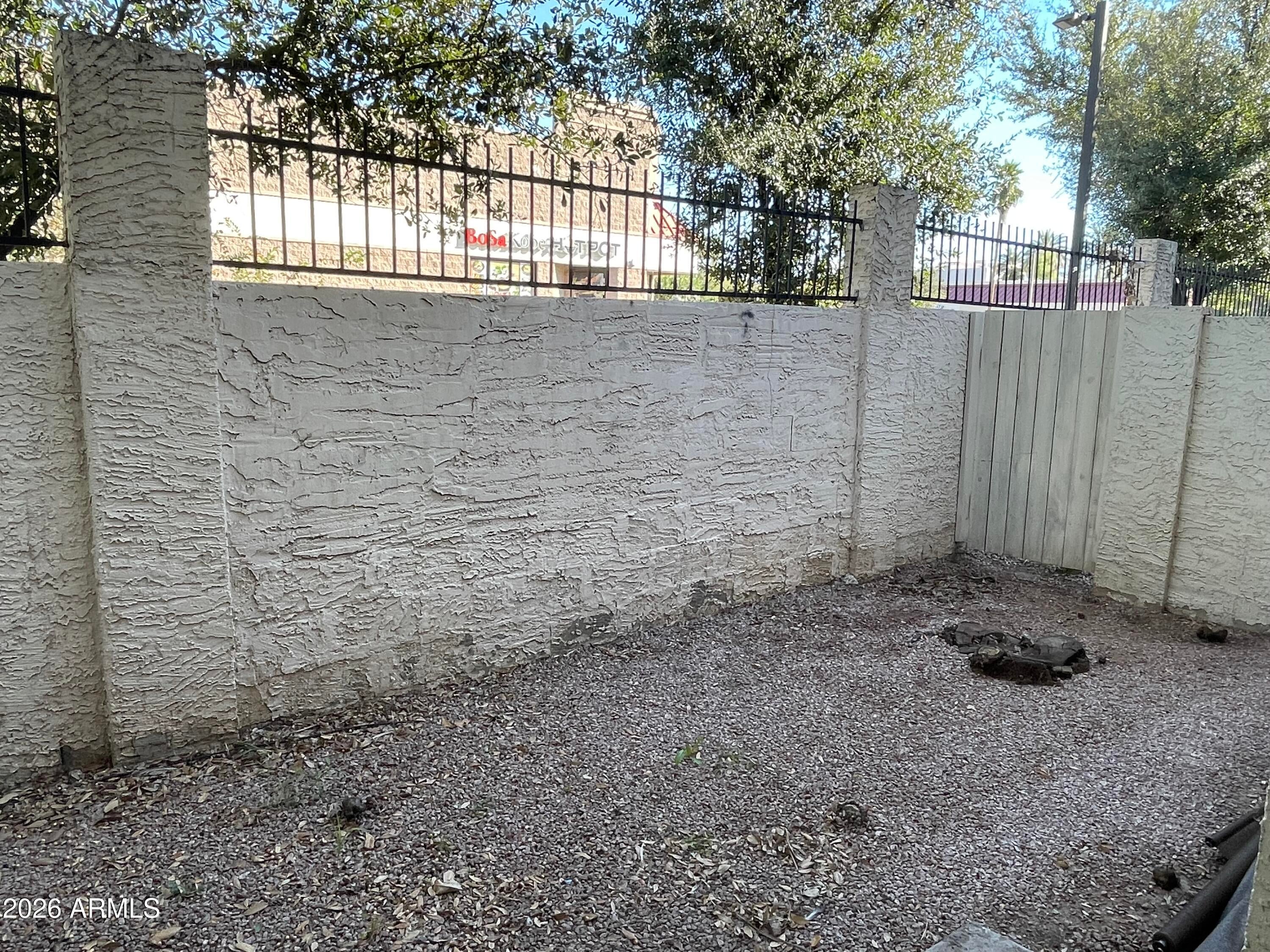 Tempe, Arizona, 85281, United States, ,Residential,Active,2010539