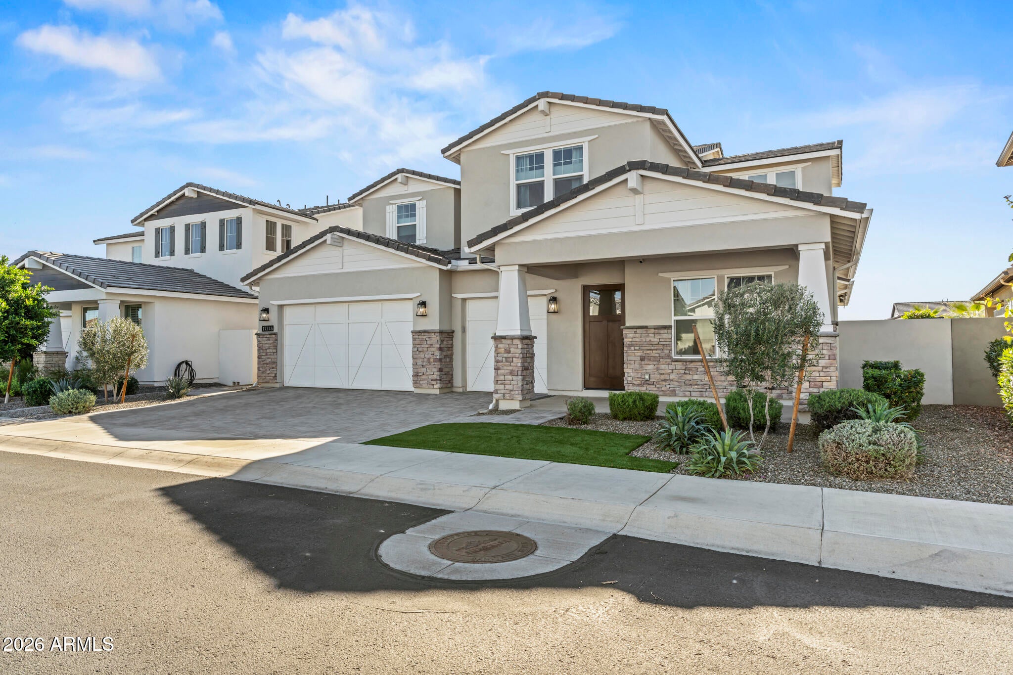 Surprise, Arizona, 85388, United States, 5 Bedrooms Bedrooms, ,4 BathroomsBathrooms,Residential,Active,2010525