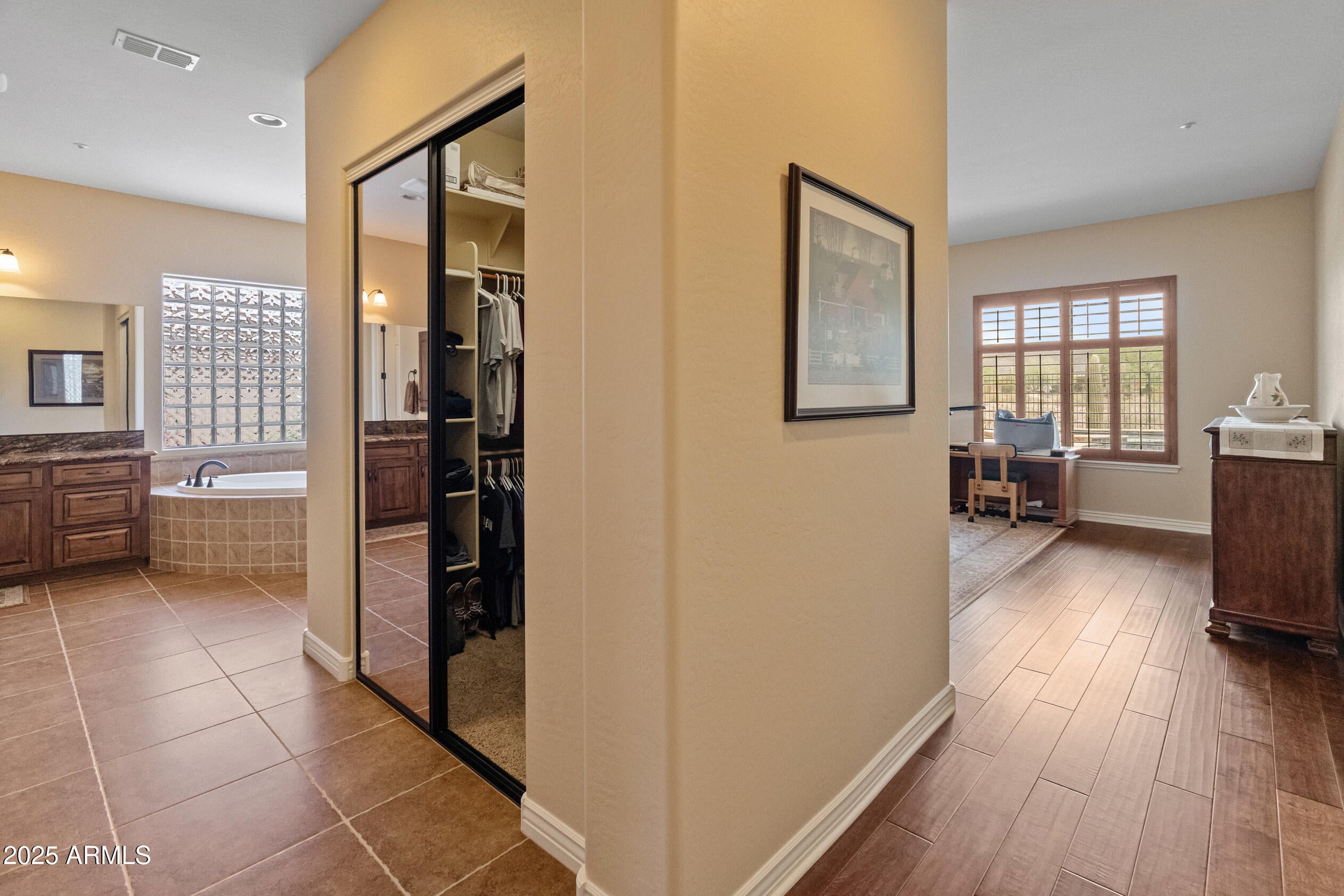 Peoria, Arizona, 85383, United States, 3 Bedrooms Bedrooms, ,4 BathroomsBathrooms,Residential,Active,1831860