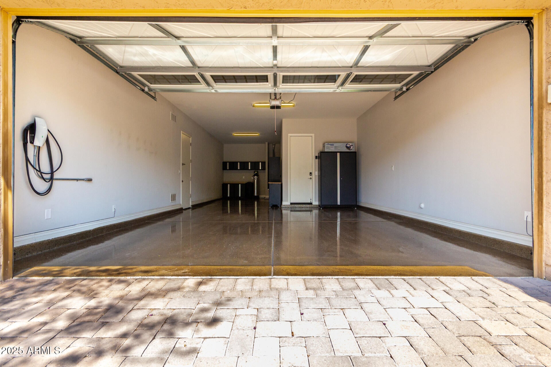 Phoenix, Arizona, 85050, United States, 4 Bedrooms Bedrooms, ,3 BathroomsBathrooms,Residential,Active,1929434