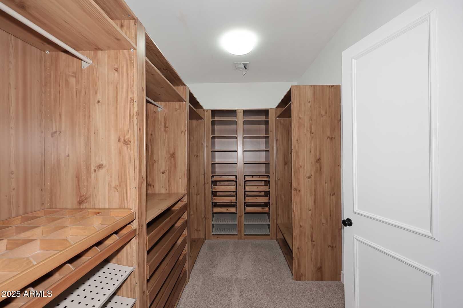 Scottsdale, Arizona, 85258, United States, 5 Bedrooms Bedrooms, ,5 BathroomsBathrooms,Residential,Active,1997642