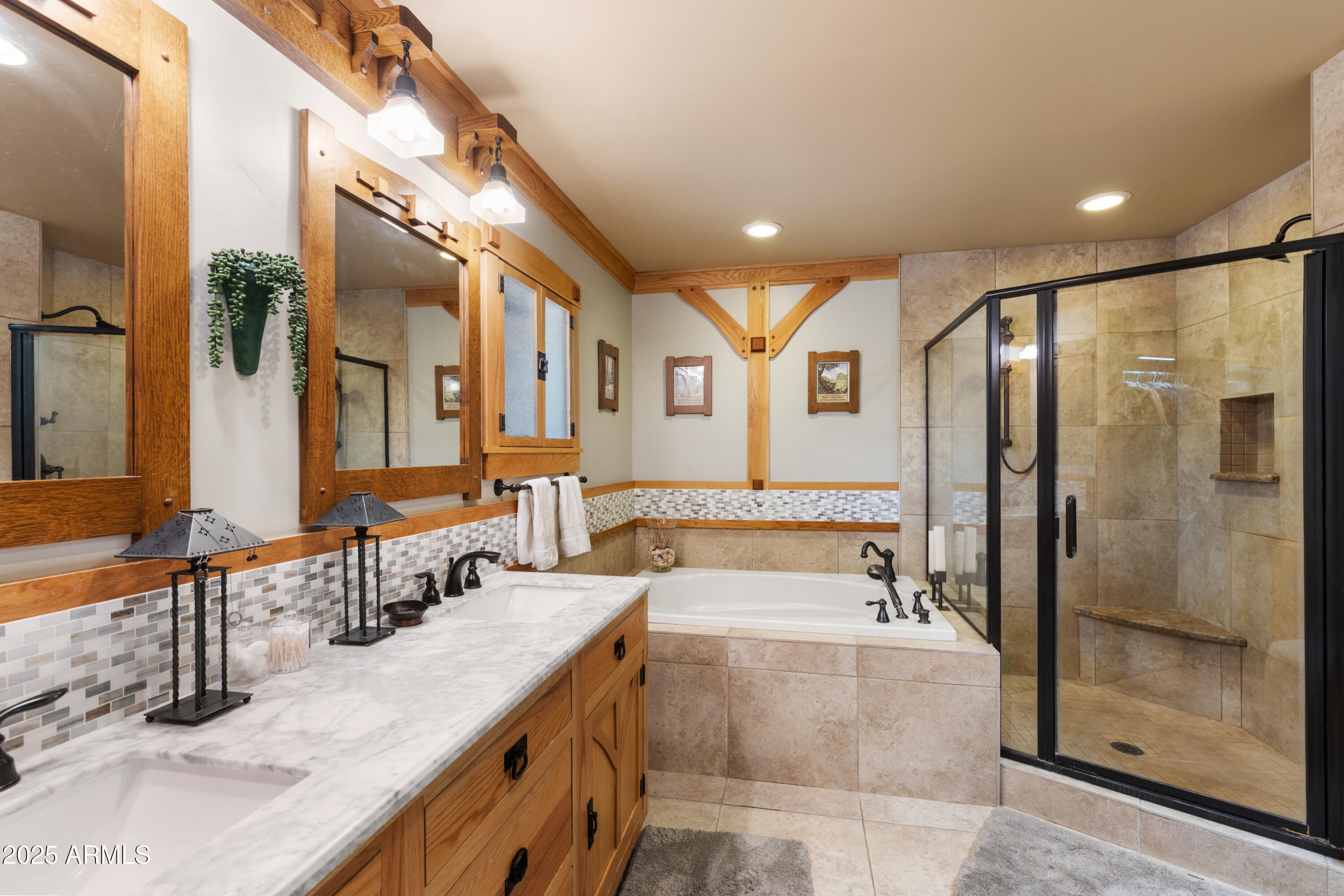 Sedona, Arizona, 86336, United States, 4 Bedrooms Bedrooms, ,4 BathroomsBathrooms,Residential,Active,1929401