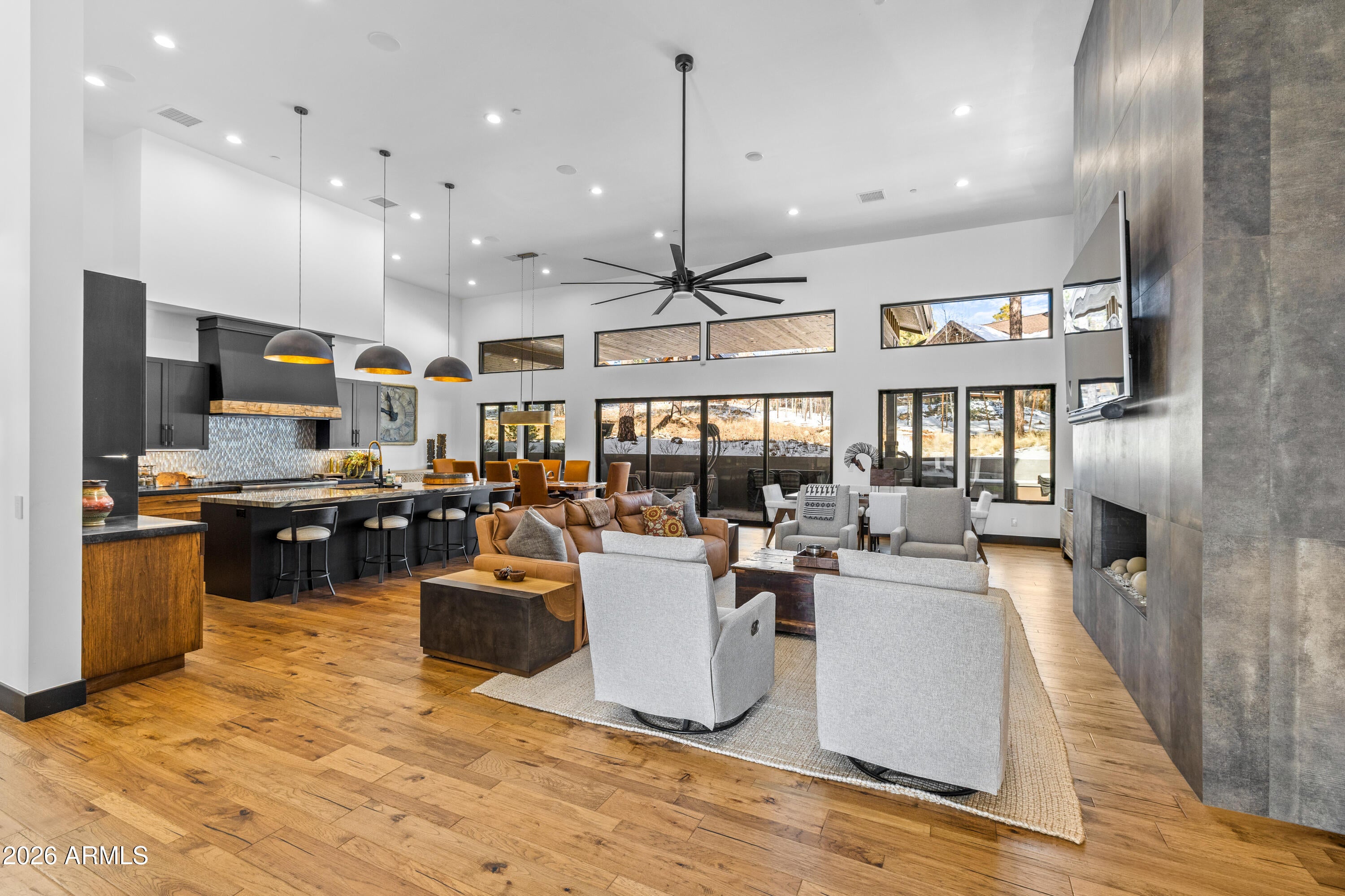 Flagstaff, Arizona, 86005, United States, 4 Bedrooms Bedrooms, ,4 BathroomsBathrooms,Residential,Active,2010909