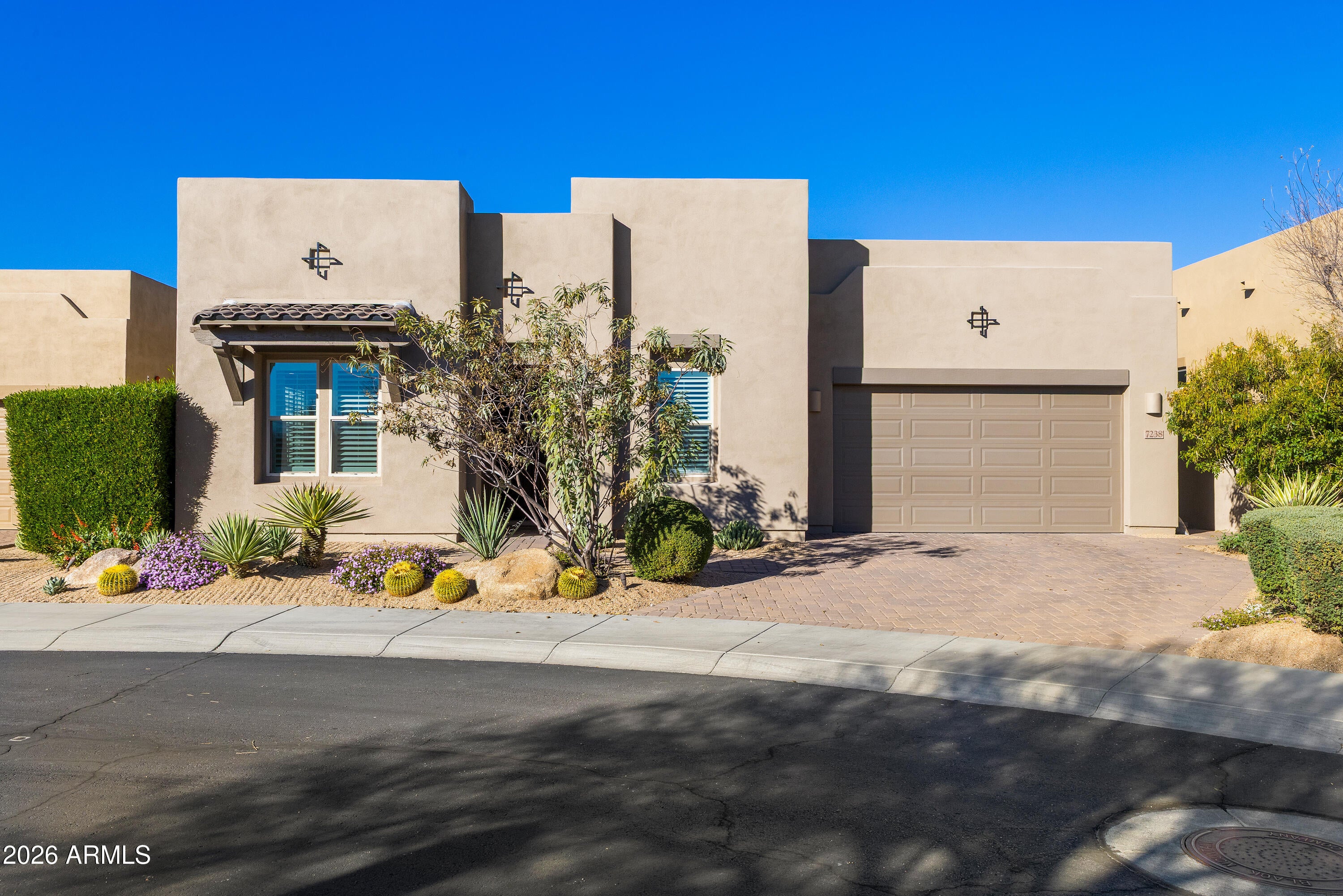 Scottsdale, Arizona, 85266, United States, 2 Bedrooms Bedrooms, ,3 BathroomsBathrooms,Residential,Active,2011456