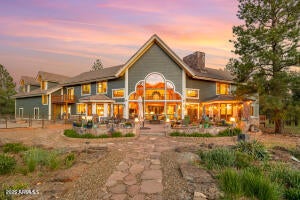 Flagstaff, Arizona, 86001, United States, 3 Bedrooms Bedrooms, ,4 BathroomsBathrooms,Residential,Active,2002669