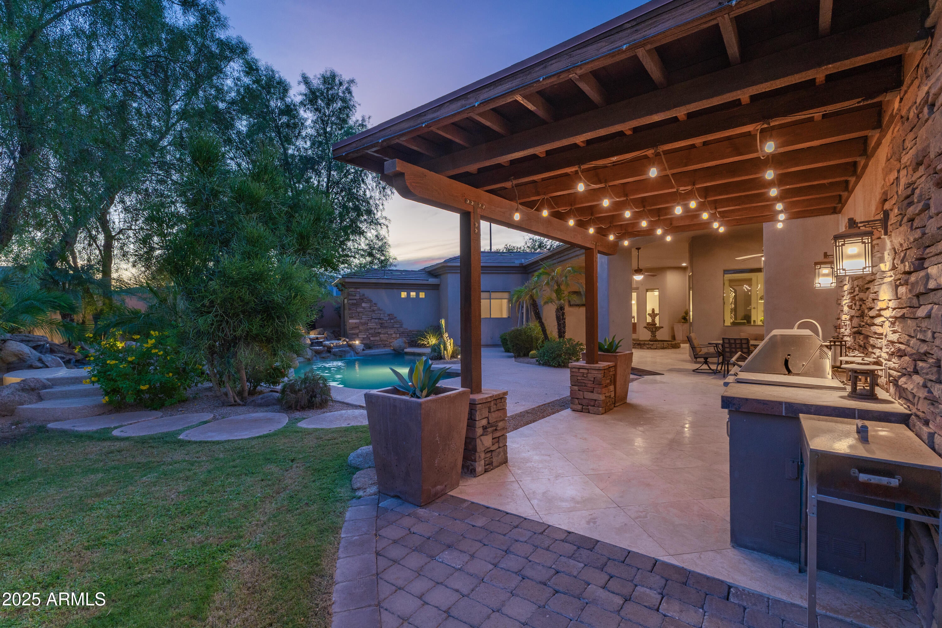 Scottsdale, Arizona, 85260, United States, 5 Bedrooms Bedrooms, ,5 BathroomsBathrooms,Residential,Active,1941373