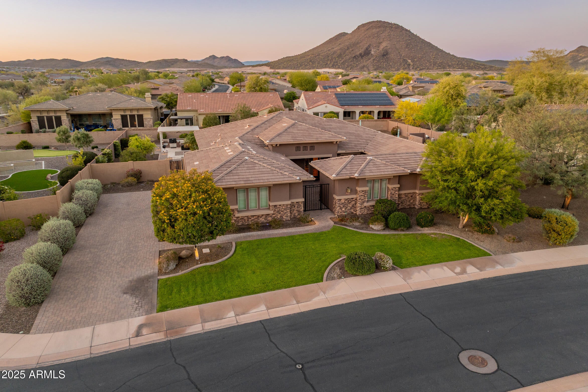 Peoria, Arizona, 85383, United States, 4 Bedrooms Bedrooms, ,4 BathroomsBathrooms,Residential,Active,1764529