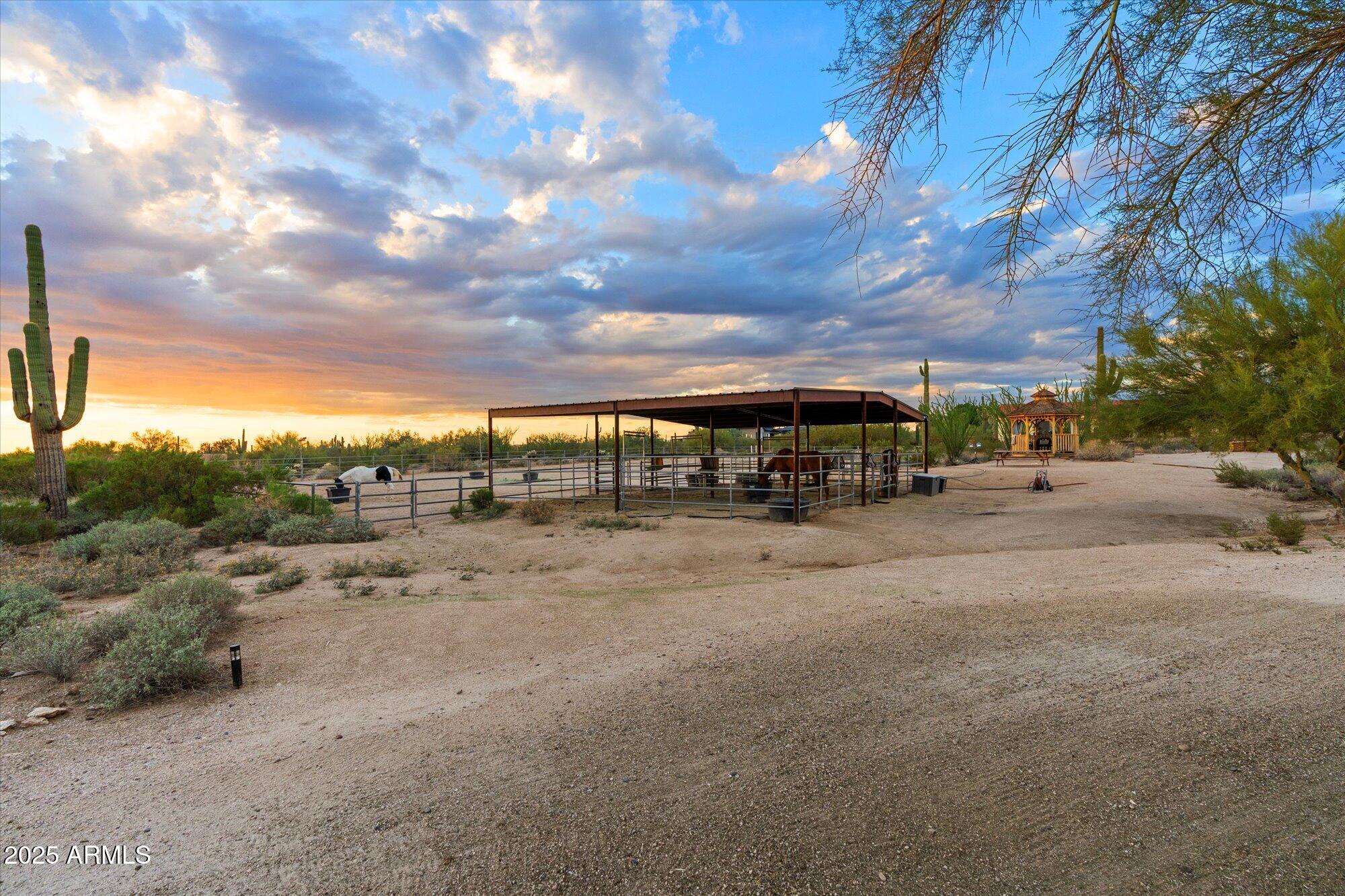 Scottsdale, Arizona, 85262, United States, 2 Bedrooms Bedrooms, ,2 BathroomsBathrooms,Residential,Active,1961913