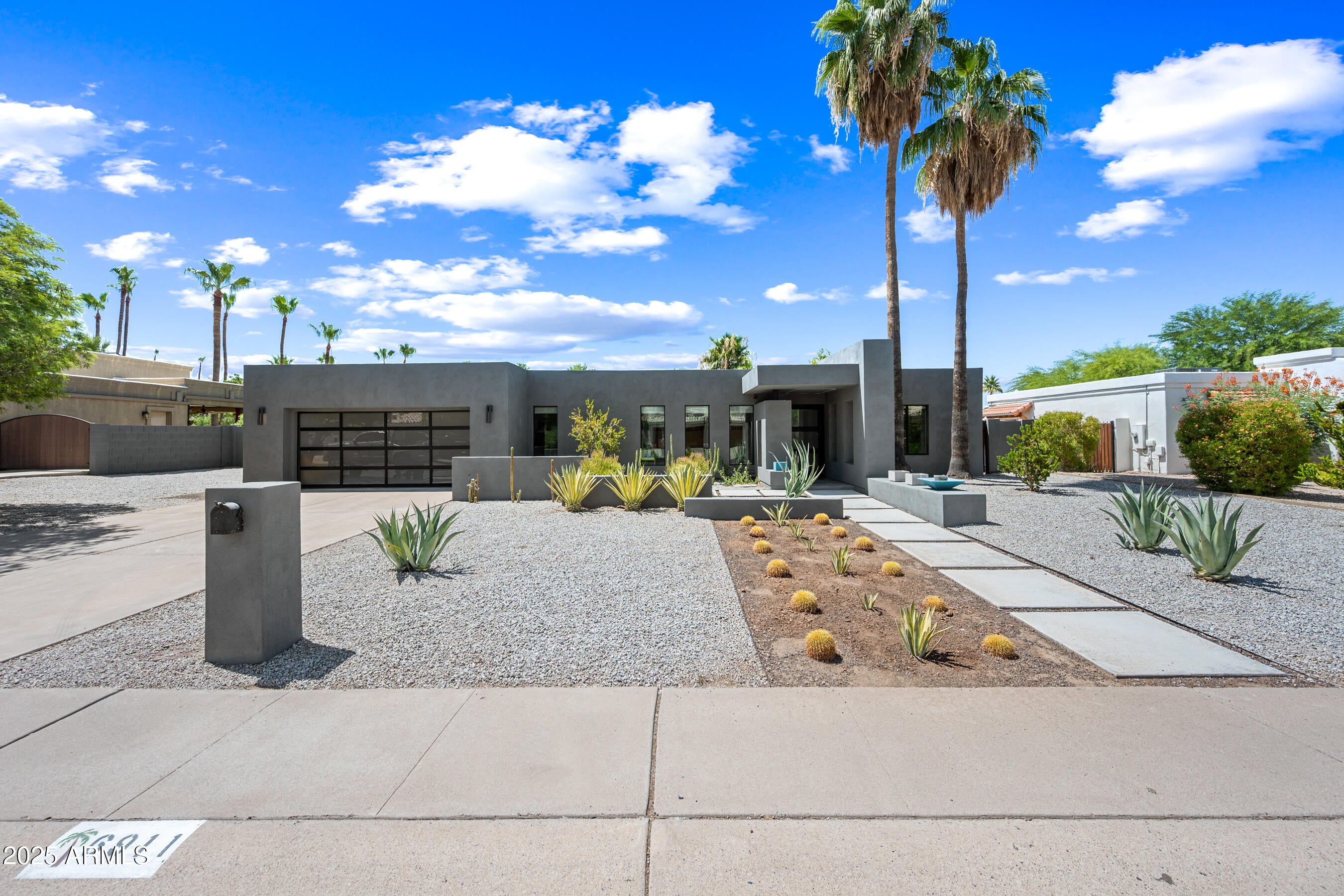 Scottsdale, Arizona, 85254, United States, 4 Bedrooms Bedrooms, ,2 BathroomsBathrooms,Residential,Active,1894530