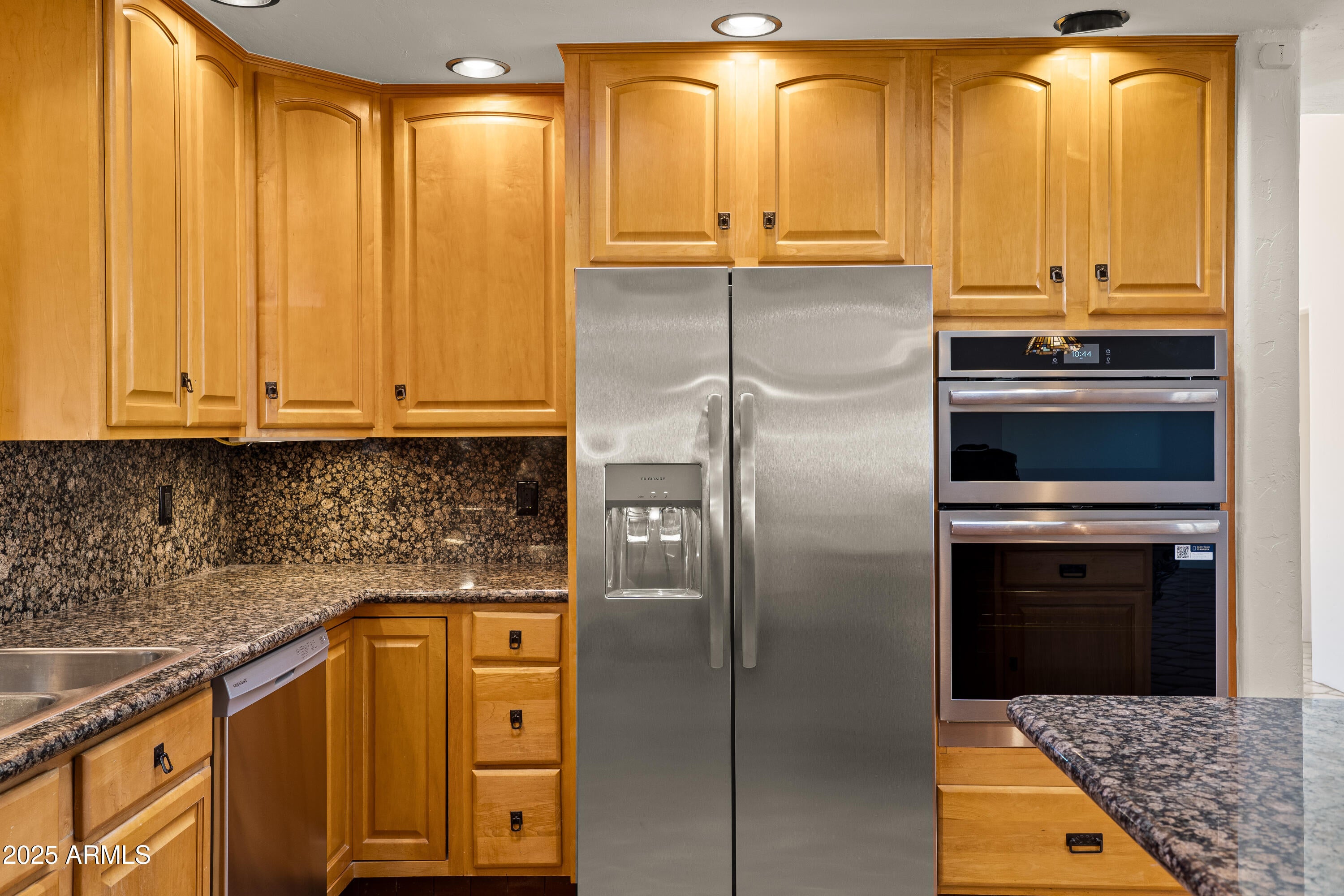 Sedona, Arizona, 86351, United States, 4 Bedrooms Bedrooms, ,4 BathroomsBathrooms,Residential,Active,1959511