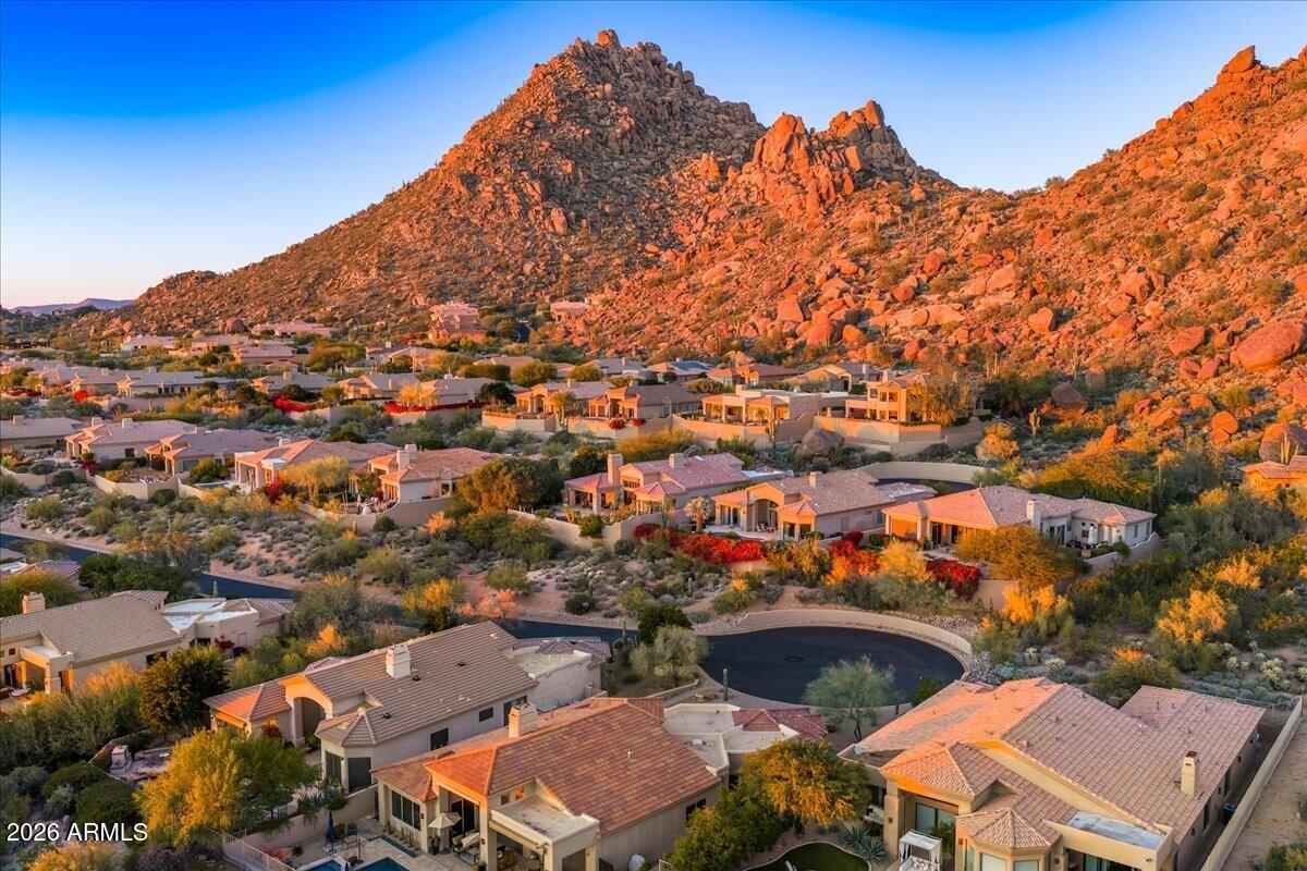 Scottsdale, Arizona, 85255, United States, 3 Bedrooms Bedrooms, ,4 BathroomsBathrooms,Residential,Active,2012496