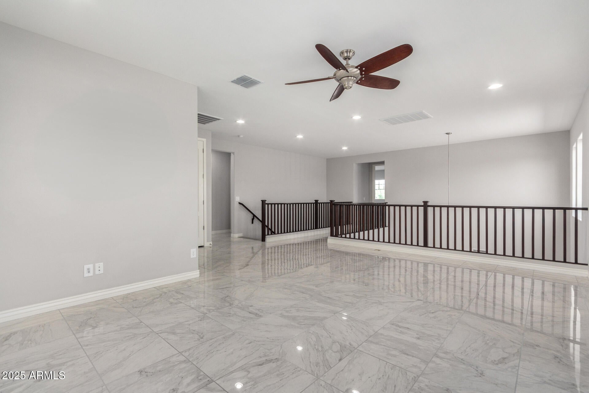 Phoenix, Arizona, 85050, United States, 4 Bedrooms Bedrooms, ,3 BathroomsBathrooms,Residential,Active,1929434