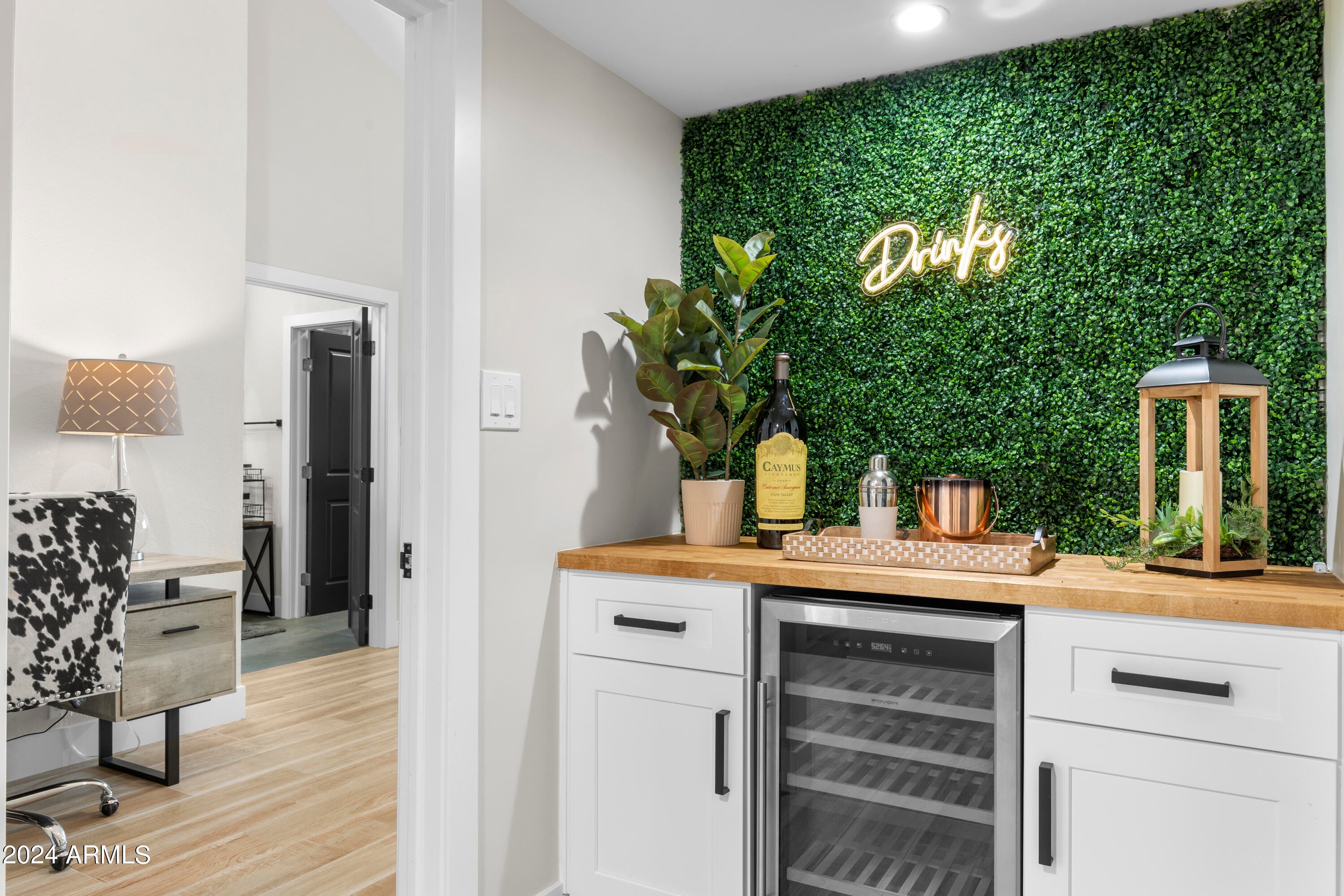 Scottsdale, Arizona, 85250, United States, 4 Bedrooms Bedrooms, ,3 BathroomsBathrooms,Residential,Active,1755287