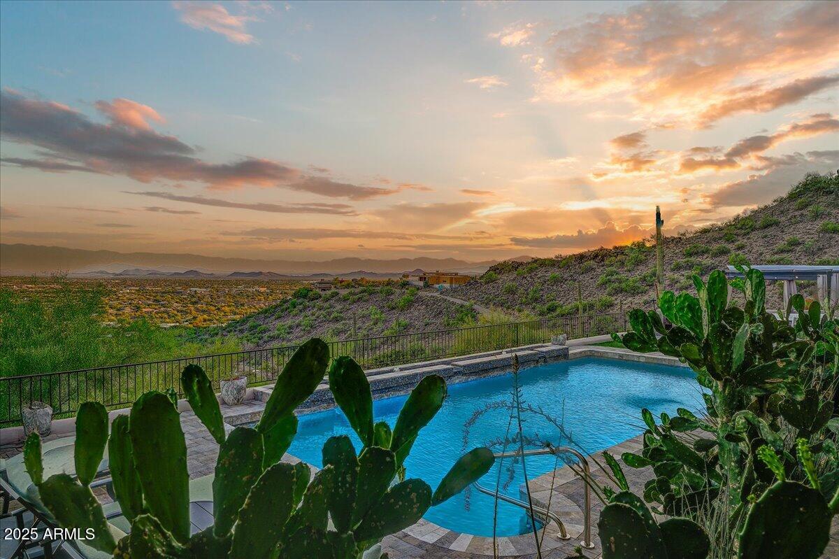 Carefree, Arizona, 85377, United States, 4 Bedrooms Bedrooms, ,5 BathroomsBathrooms,Residential,Active,1862909