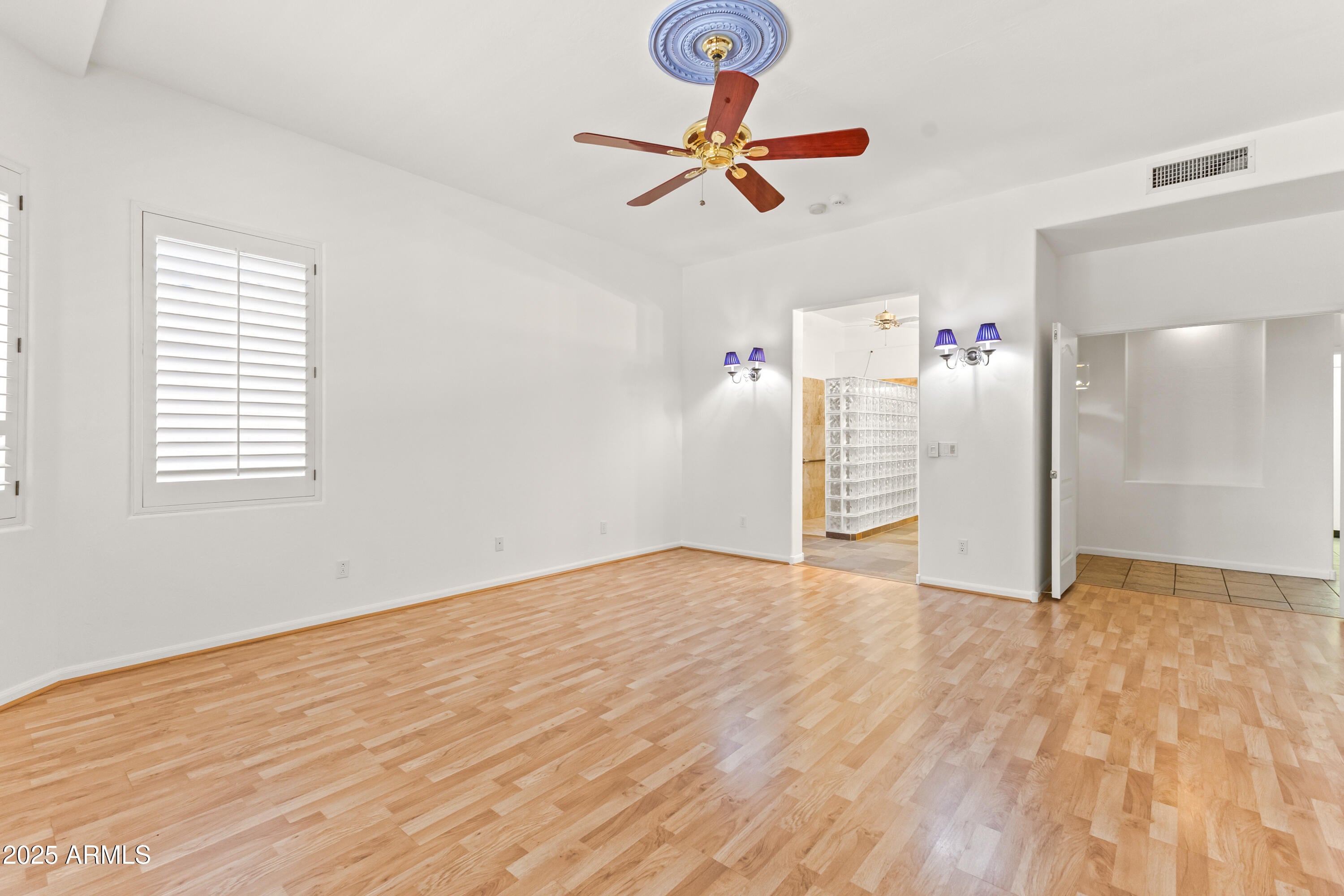 Scottsdale, Arizona, 85254, United States, 4 Bedrooms Bedrooms, ,3 BathroomsBathrooms,Residential,Active,1909908