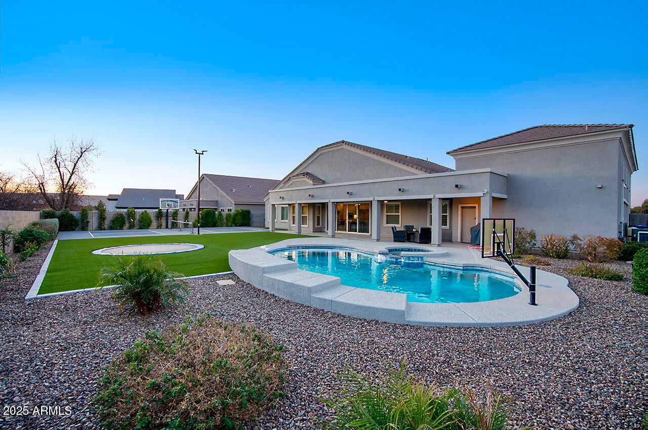 Queen Creek, Arizona, 85142, United States, 7 Bedrooms Bedrooms, ,6 BathroomsBathrooms,Residential,Active,1994951