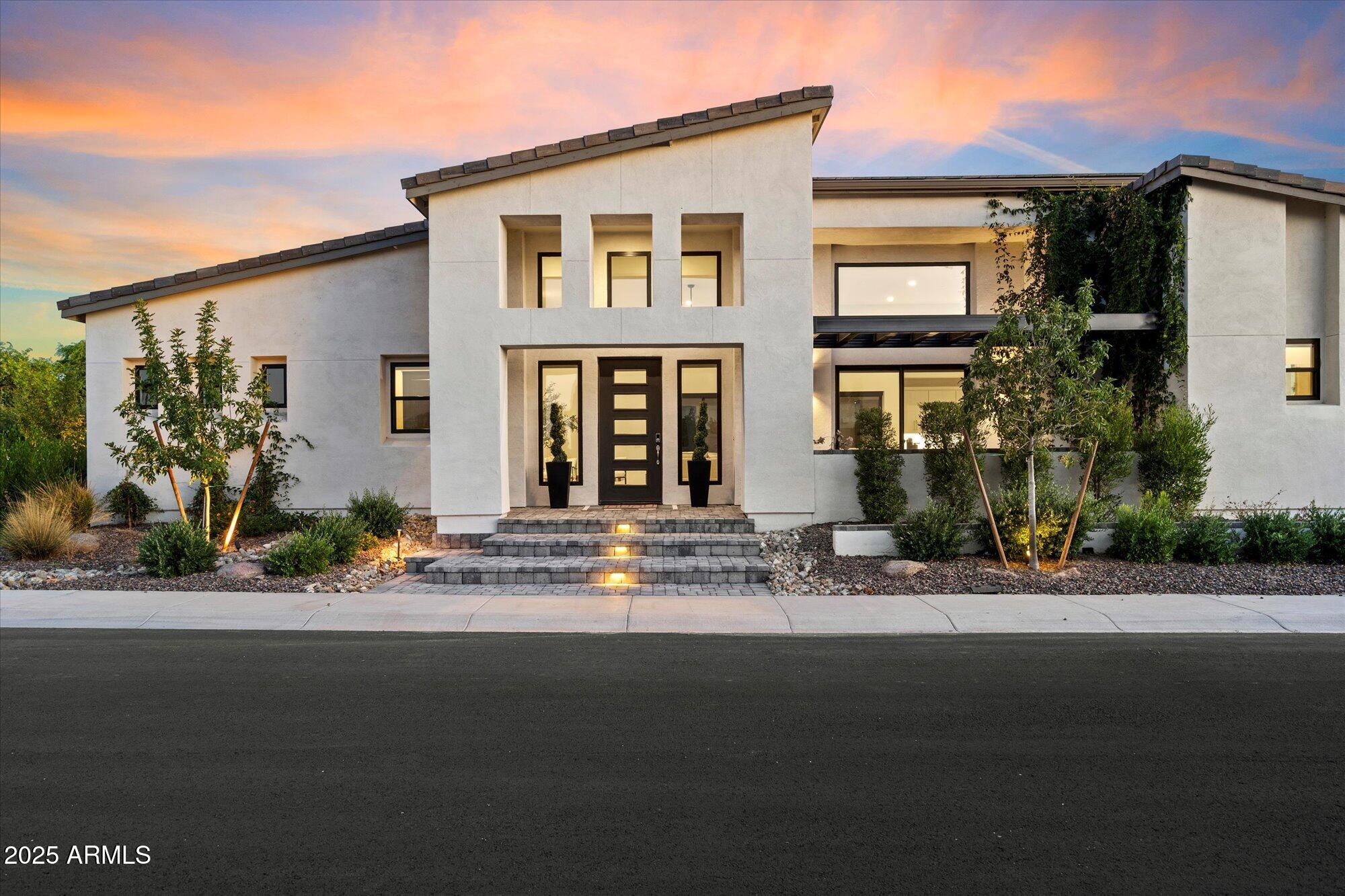 Queen Creek, Arizona, 85142, United States, 3 Bedrooms Bedrooms, ,4 BathroomsBathrooms,Residential,Active,1909837