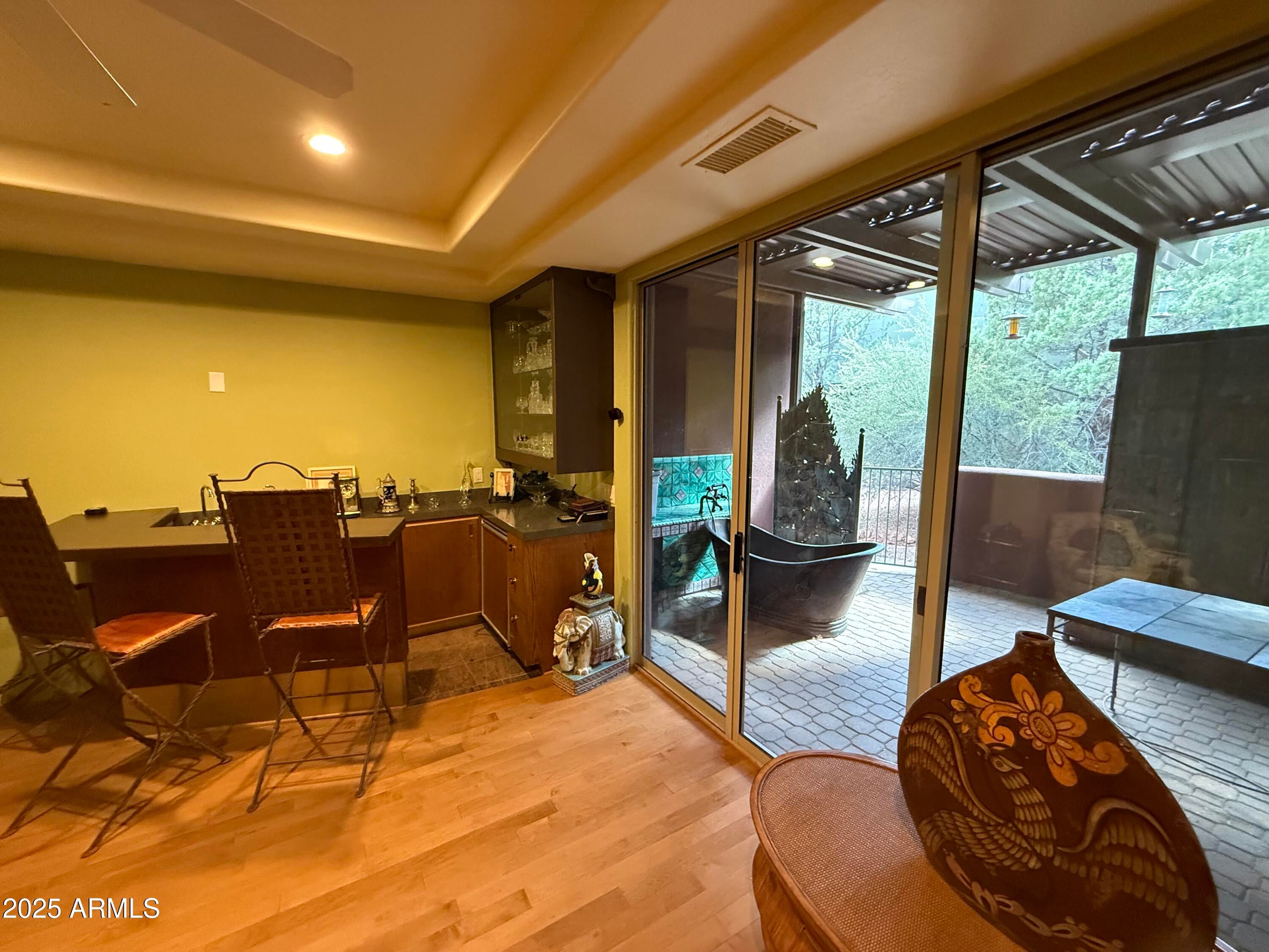 Sedona, Arizona, 86336, United States, 3 Bedrooms Bedrooms, ,3 BathroomsBathrooms,Residential,Active,1944285