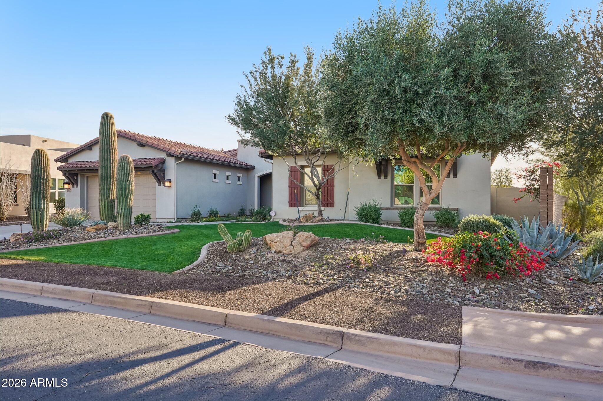 Peoria, Arizona, 85383, United States, 4 Bedrooms Bedrooms, ,4 BathroomsBathrooms,Residential,Active,2012902