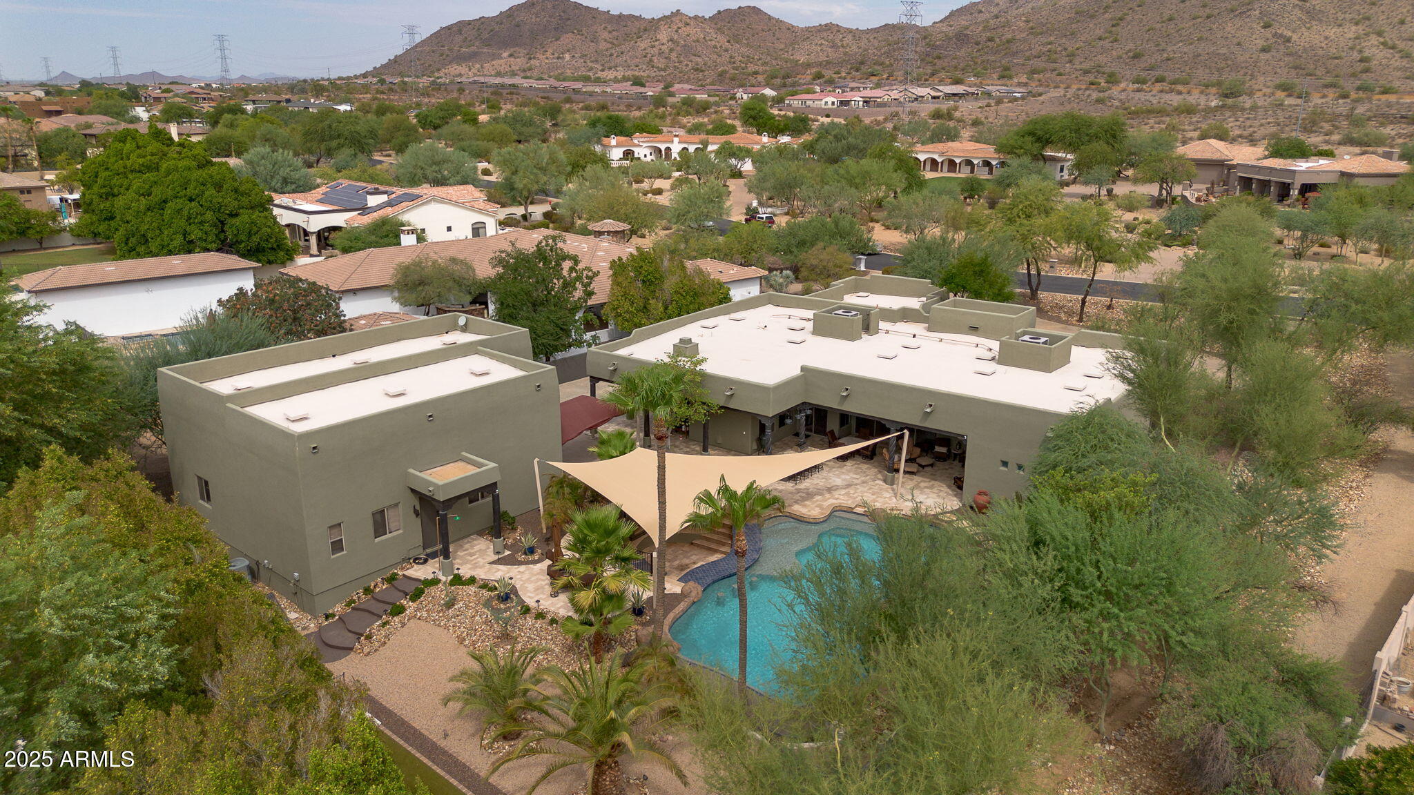 Peoria, Arizona, 85383, United States, 3 Bedrooms Bedrooms, ,4 BathroomsBathrooms,Residential,Active,1943830