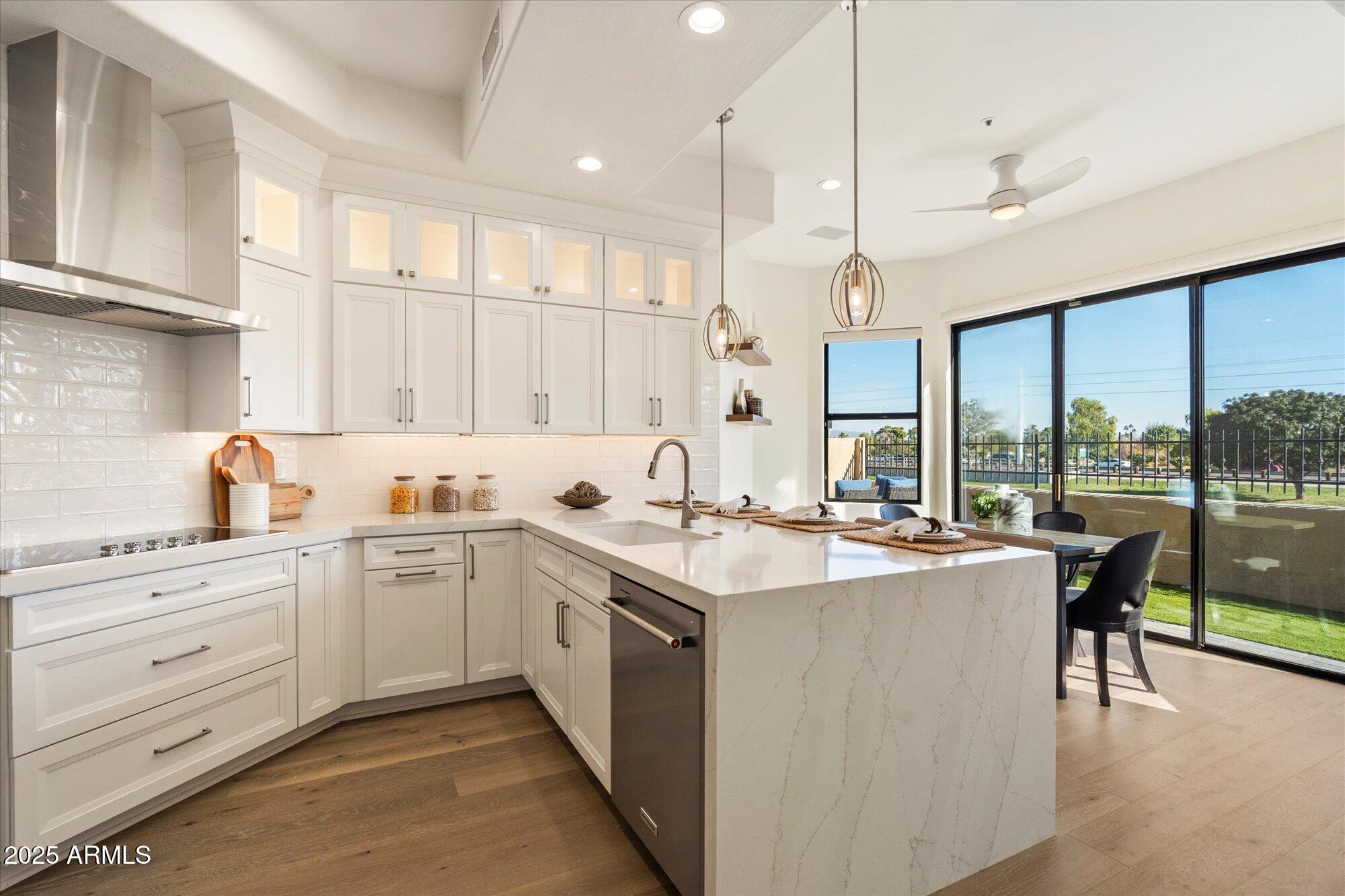 Scottsdale, Arizona, 85250, United States, 4 Bedrooms Bedrooms, ,3 BathroomsBathrooms,Residential,Active,2007185