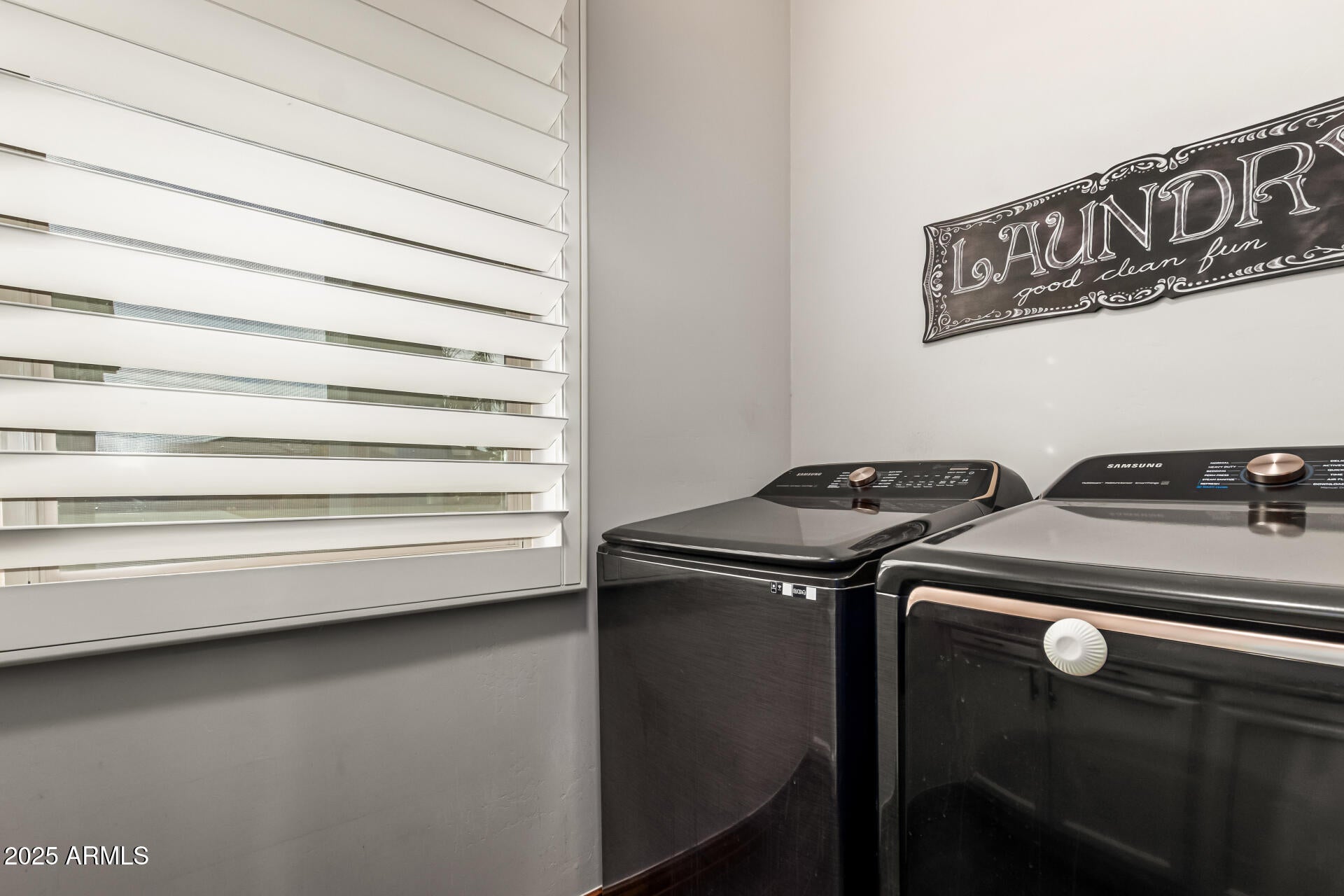 Buckeye, Arizona, 85326, United States, 4 Bedrooms Bedrooms, ,3 BathroomsBathrooms,Residential,Active,1986906