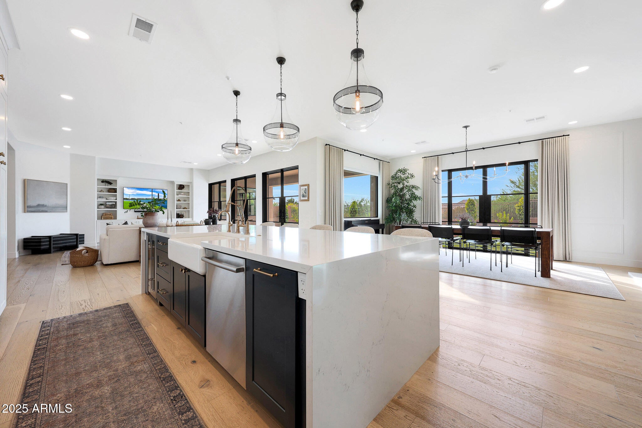 Scottsdale, Arizona, 85255, United States, 4 Bedrooms Bedrooms, ,3 BathroomsBathrooms,Residential,Active,1922308