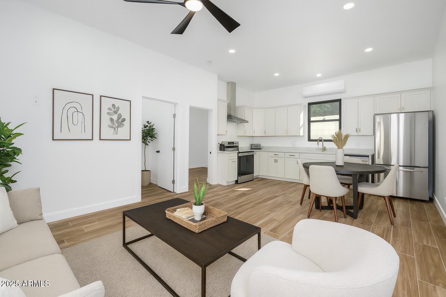 Mesa, Arizona, 85215, United States, 5 Bedrooms Bedrooms, ,6 BathroomsBathrooms,Residential,Active,2007302