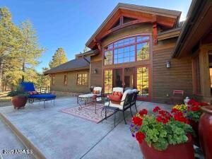 Flagstaff, Arizona, 86001, United States, 4 Bedrooms Bedrooms, ,4 BathroomsBathrooms,Residential,Active,2002671