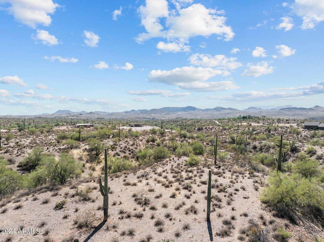 000XX N QUIET HILLS DRIVE, MORRISTOWN, AZ 85342, photo 1 of 18