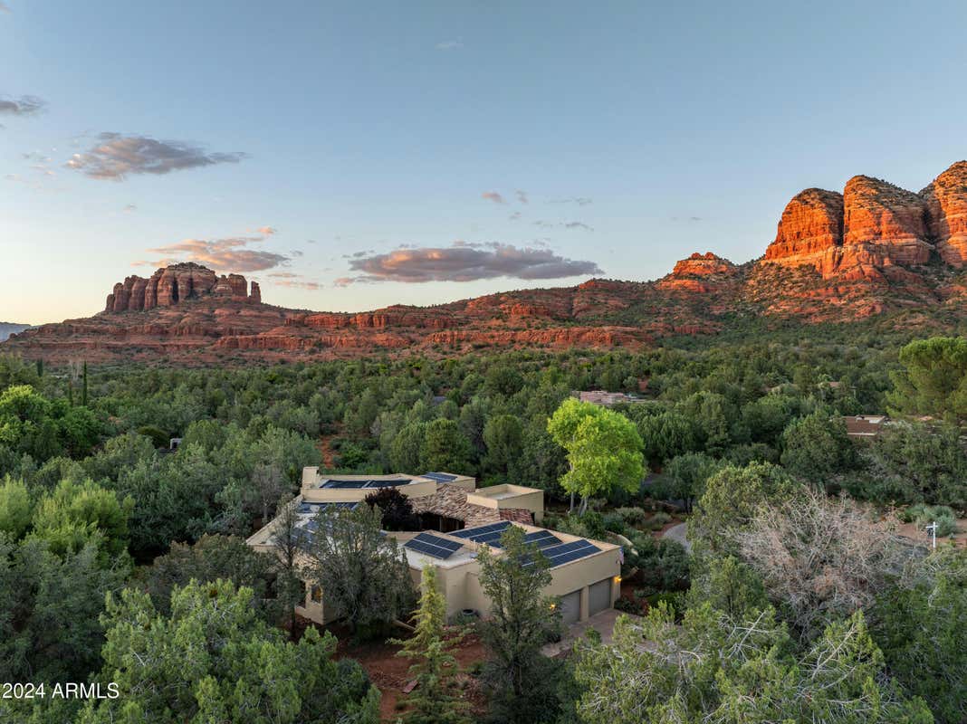 19 NAVAJO TRL, SEDONA, AZ 86351, photo 1 of 49