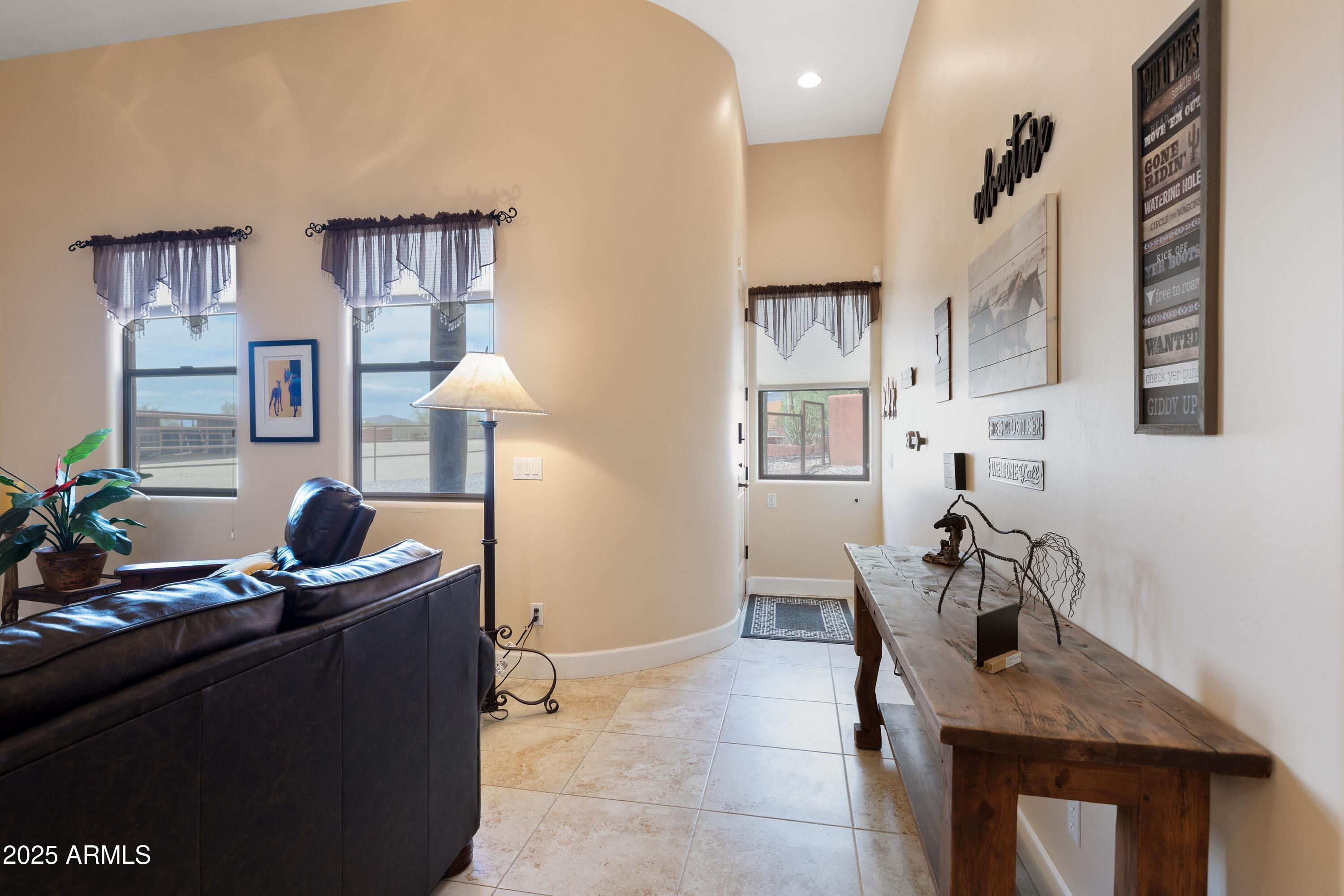 New River, Arizona, 85087, United States, 4 Bedrooms Bedrooms, ,3 BathroomsBathrooms,Residential,Active,1790921