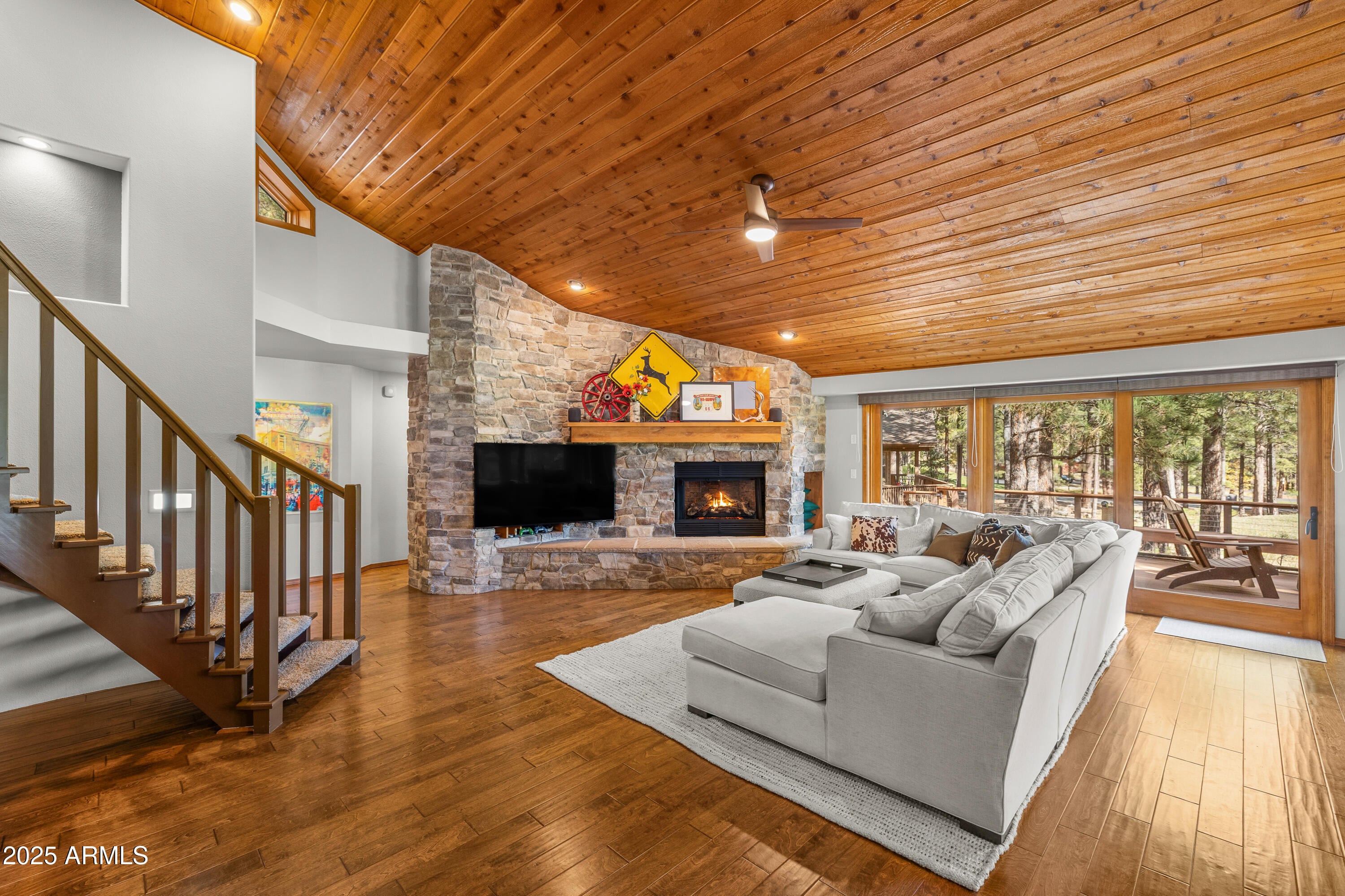 Flagstaff, Arizona, 86005, United States, 4 Bedrooms Bedrooms, ,4 BathroomsBathrooms,Residential,Active,1969772