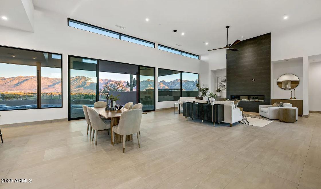 Carefree, Arizona, 85377, United States, 4 Bedrooms Bedrooms, ,5 BathroomsBathrooms,Residential,Active,1944110