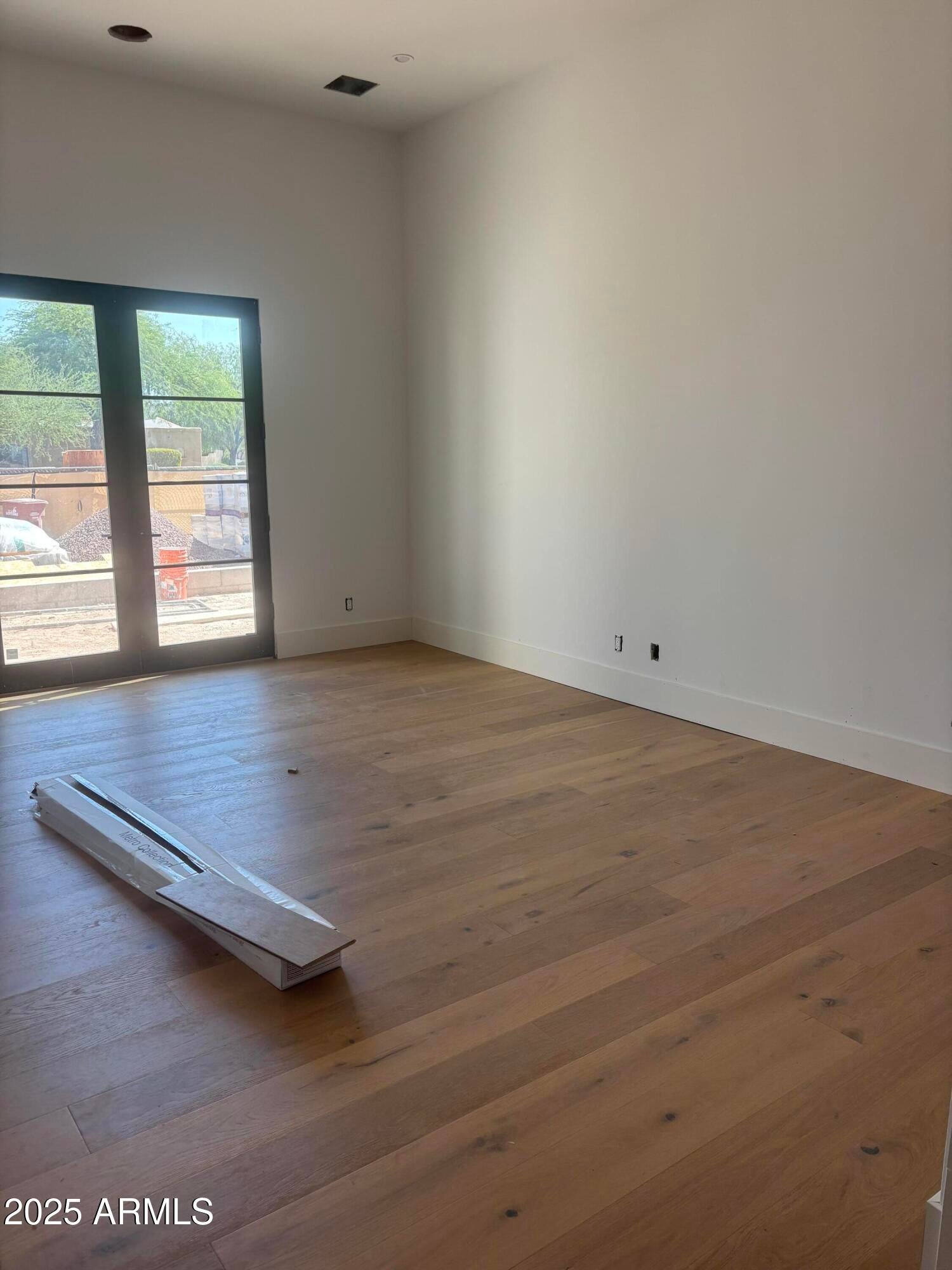 Paradise Valley, Arizona, 85253, United States, 6 Bedrooms Bedrooms, ,7 BathroomsBathrooms,Residential,Active,1863538