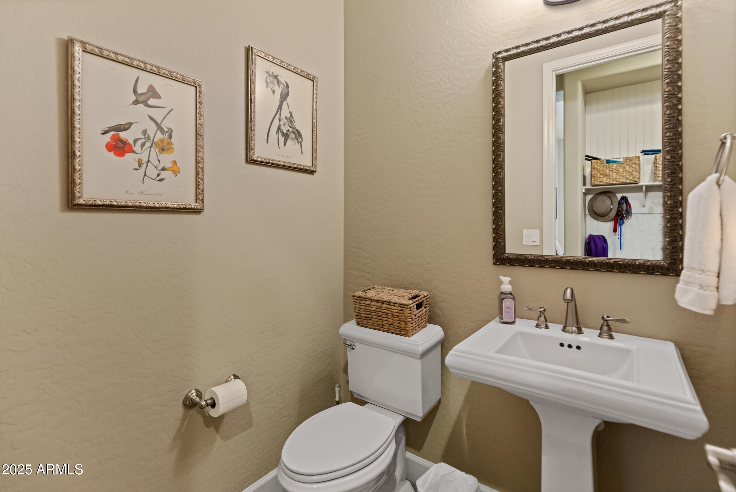 Peoria, Arizona, 85383, United States, 4 Bedrooms Bedrooms, ,4 BathroomsBathrooms,Residential,Active,1764529