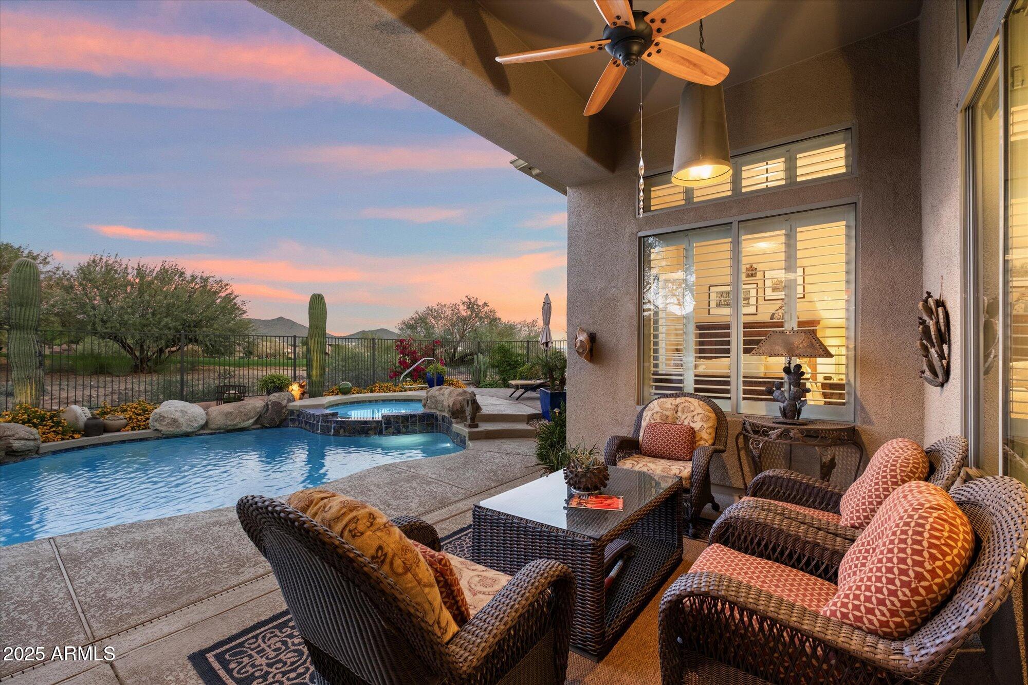 Anthem, Arizona, 85086, United States, 3 Bedrooms Bedrooms, ,4 BathroomsBathrooms,Residential,Pending,1973545