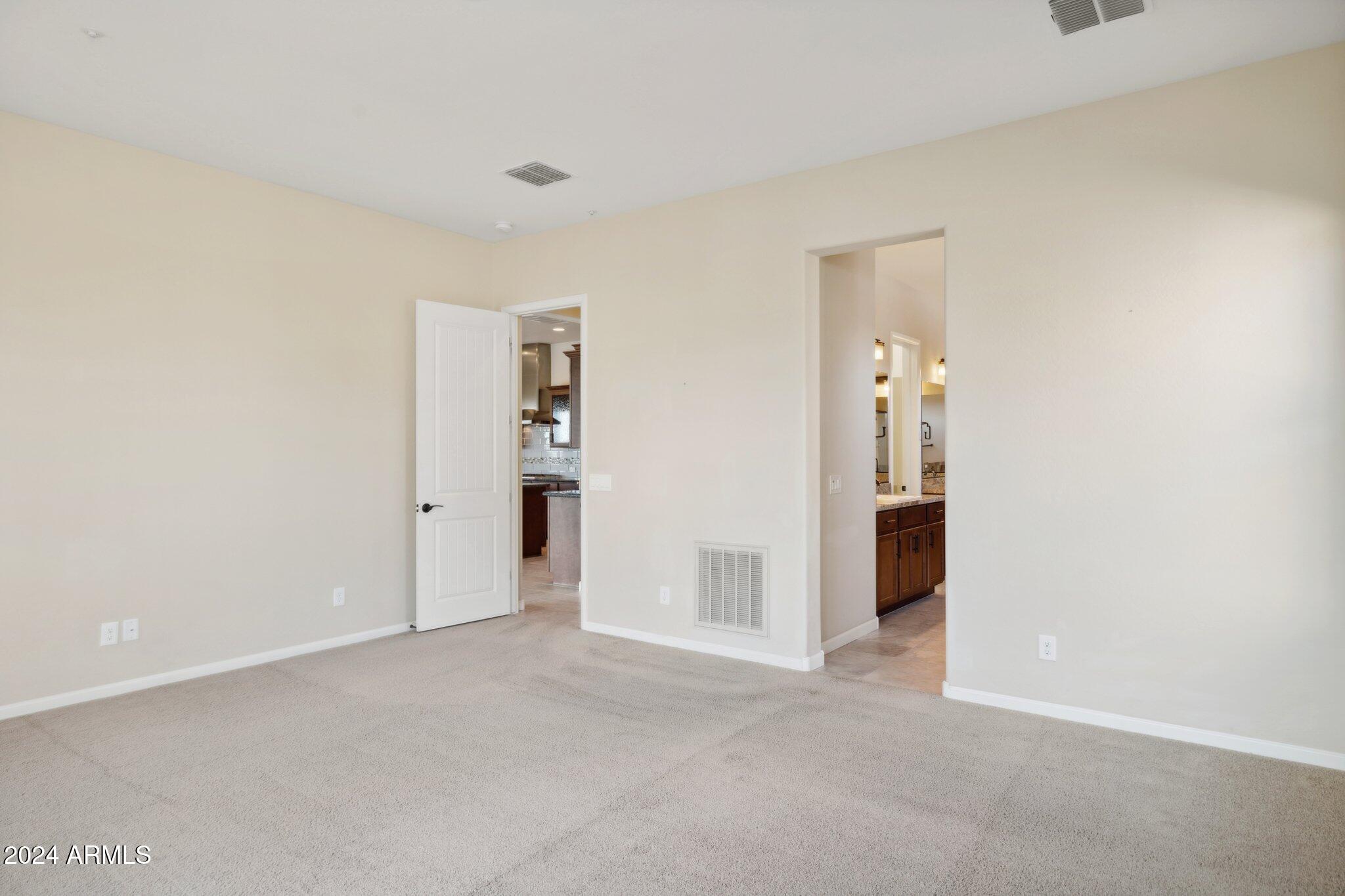 Rio Verde, Arizona, 85263, United States, 3 Bedrooms Bedrooms, ,4 BathroomsBathrooms,Residential,Active,1926665