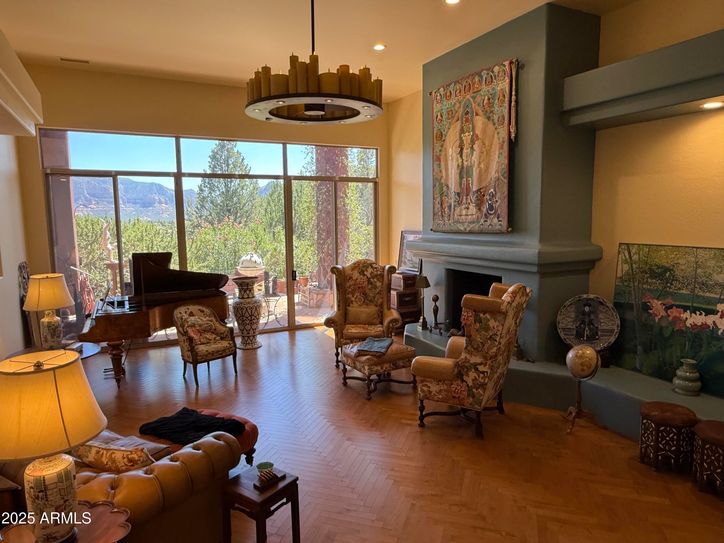 Sedona, Arizona, 86336, United States, 3 Bedrooms Bedrooms, ,3 BathroomsBathrooms,Residential,Active,1944285