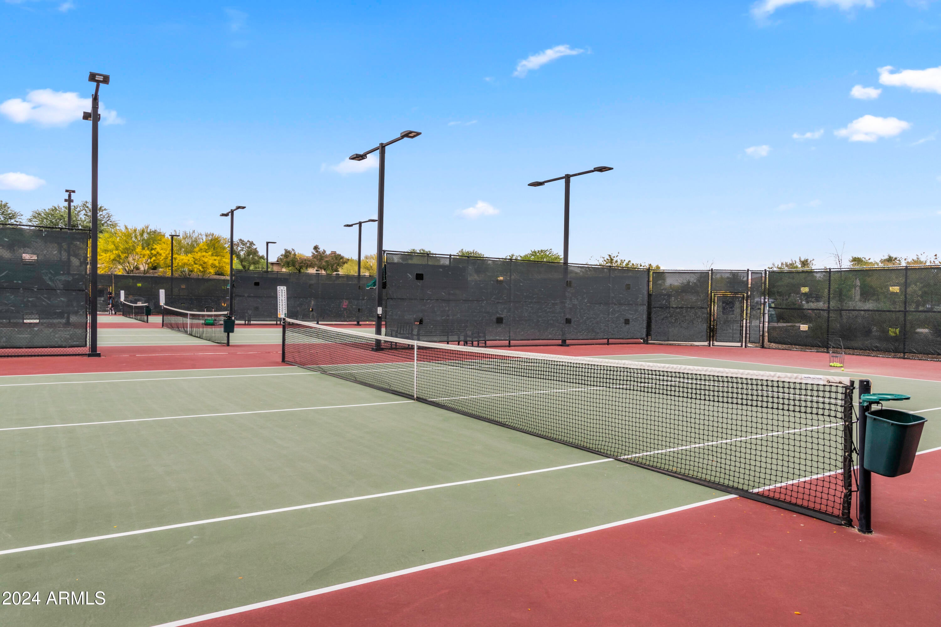 Rio Verde, Arizona, 85263, United States, 3 Bedrooms Bedrooms, ,4 BathroomsBathrooms,Residential,Active,1926665